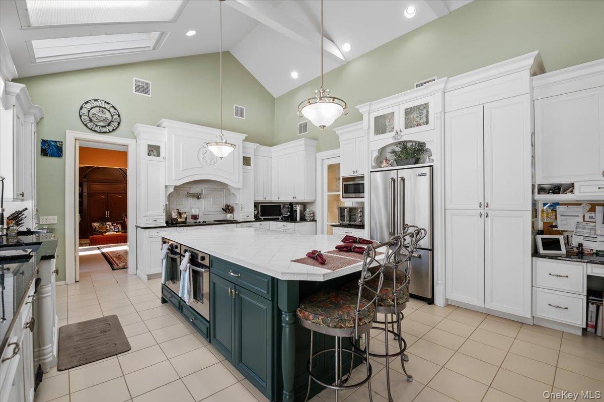 45 Coves Run Property Photo 12