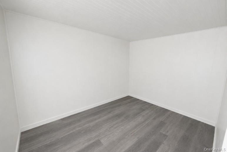 525 Riverleigh Ave C7 Property Photo 11