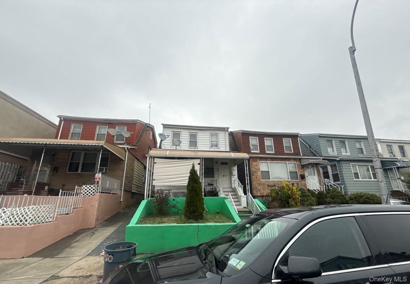 26-17 93rd Street Property Photo 4