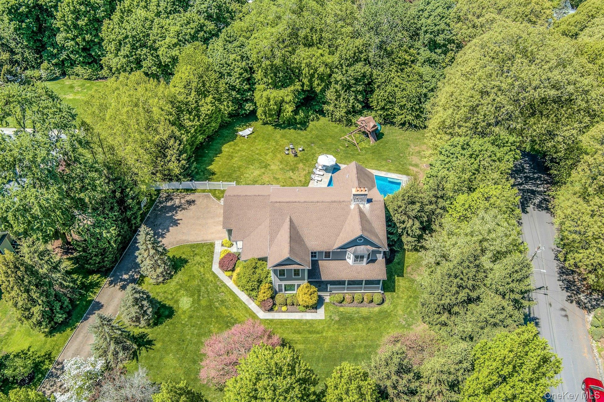 2 Emerald Woods Property Photo 39
