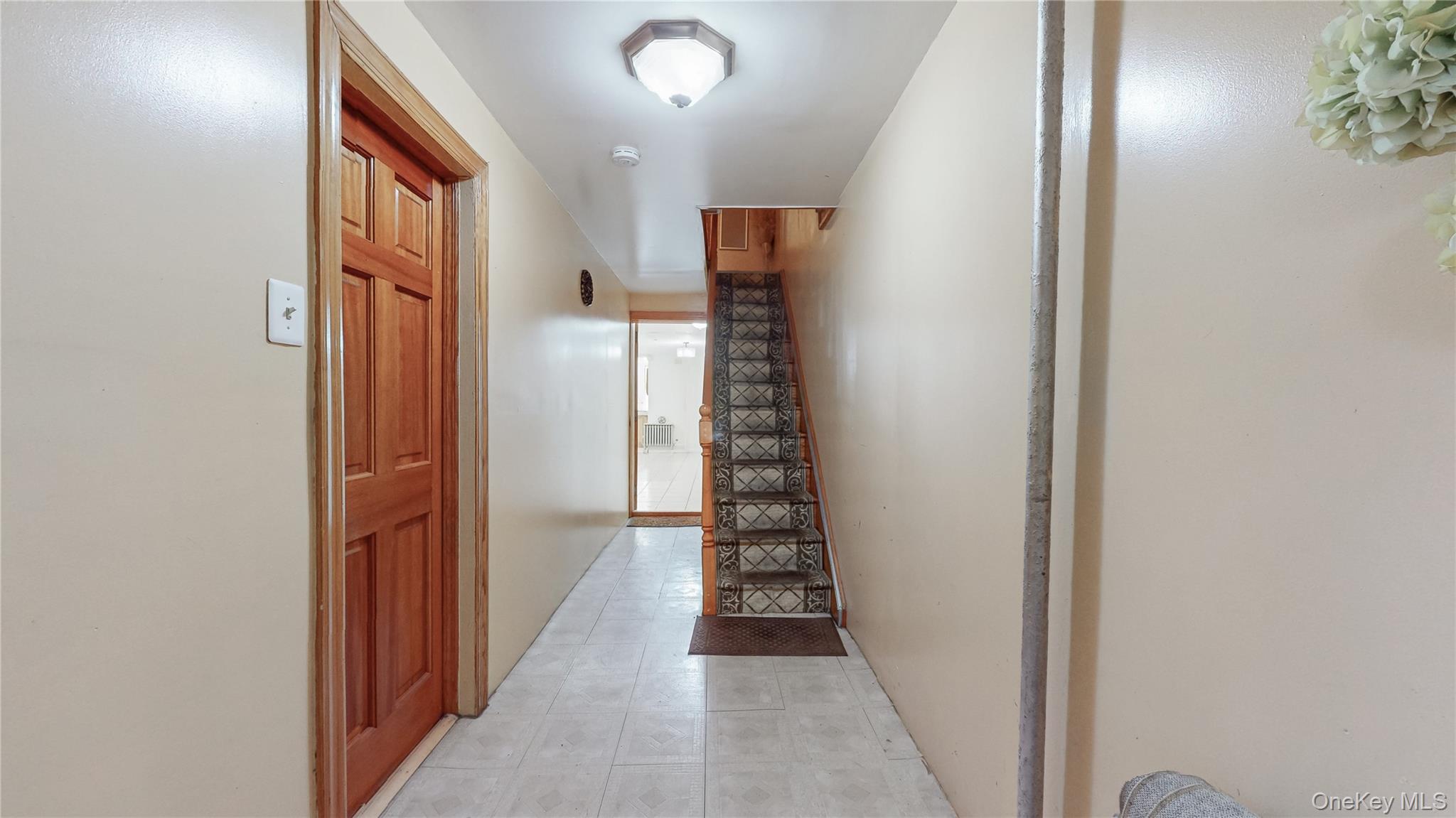 276 Woodbine Street Property Photo 2