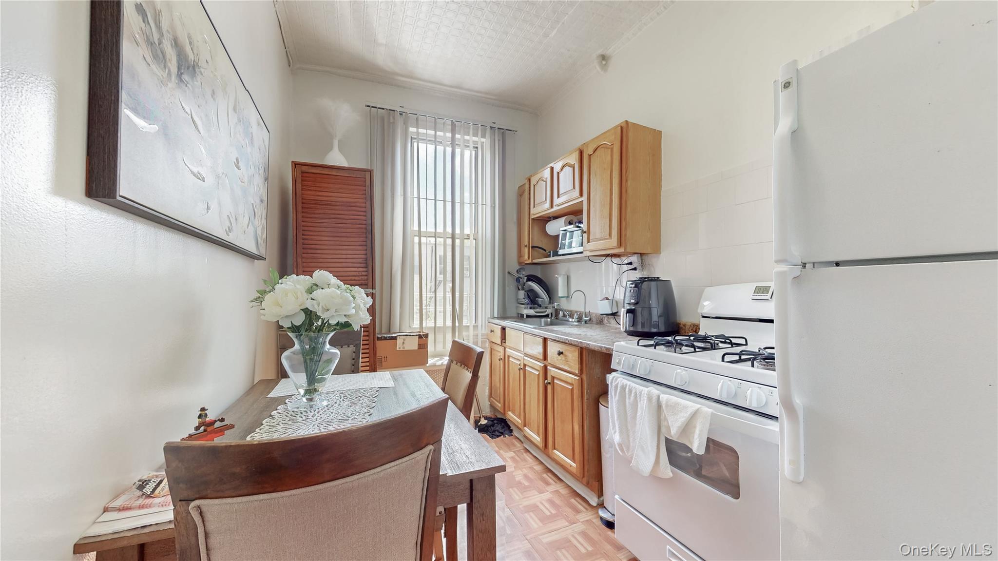276 Woodbine Street Property Photo 17