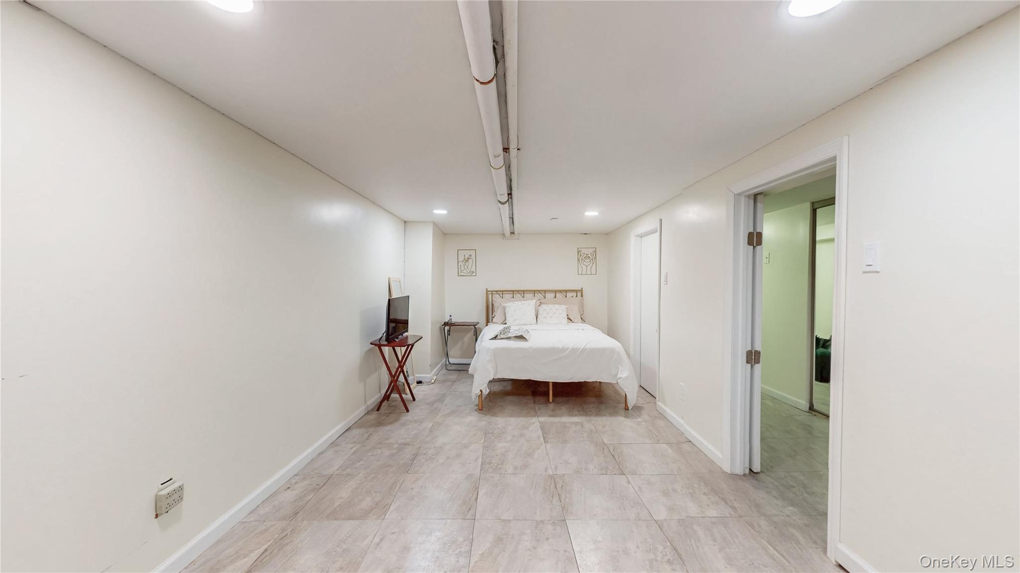 276 Woodbine Street Property Photo 21