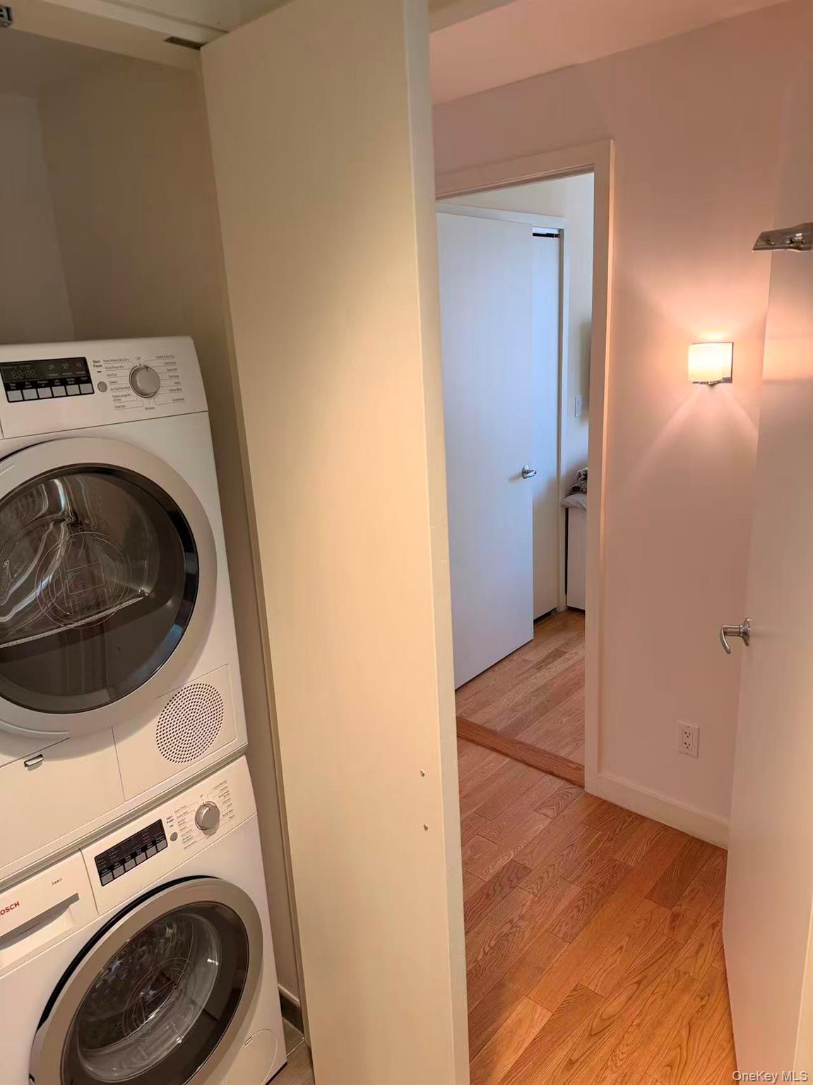 39-16 Prince Street 6floor Property Photo 7