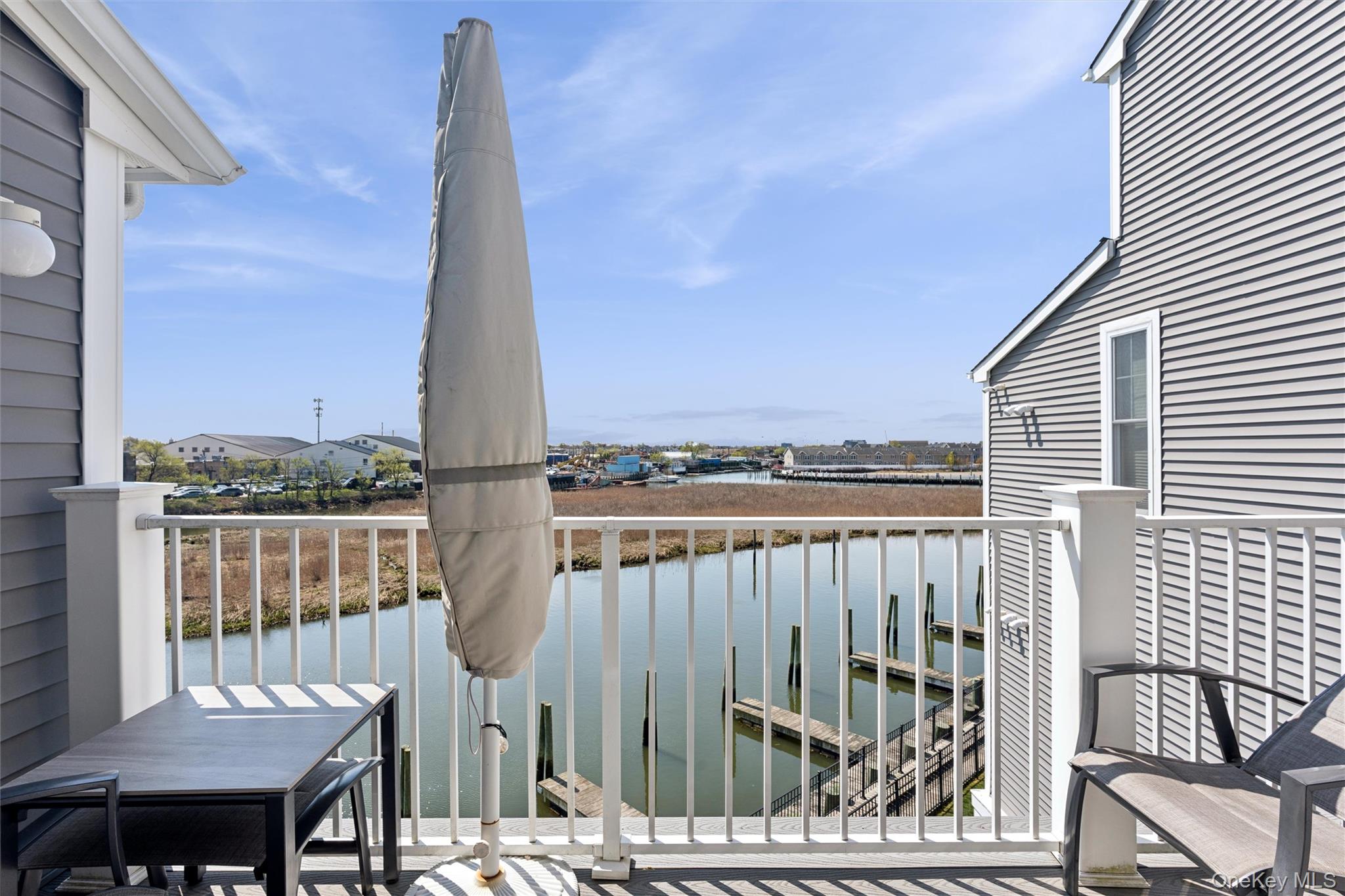 332 Marina Pointe Drive 332 Property Photo 23