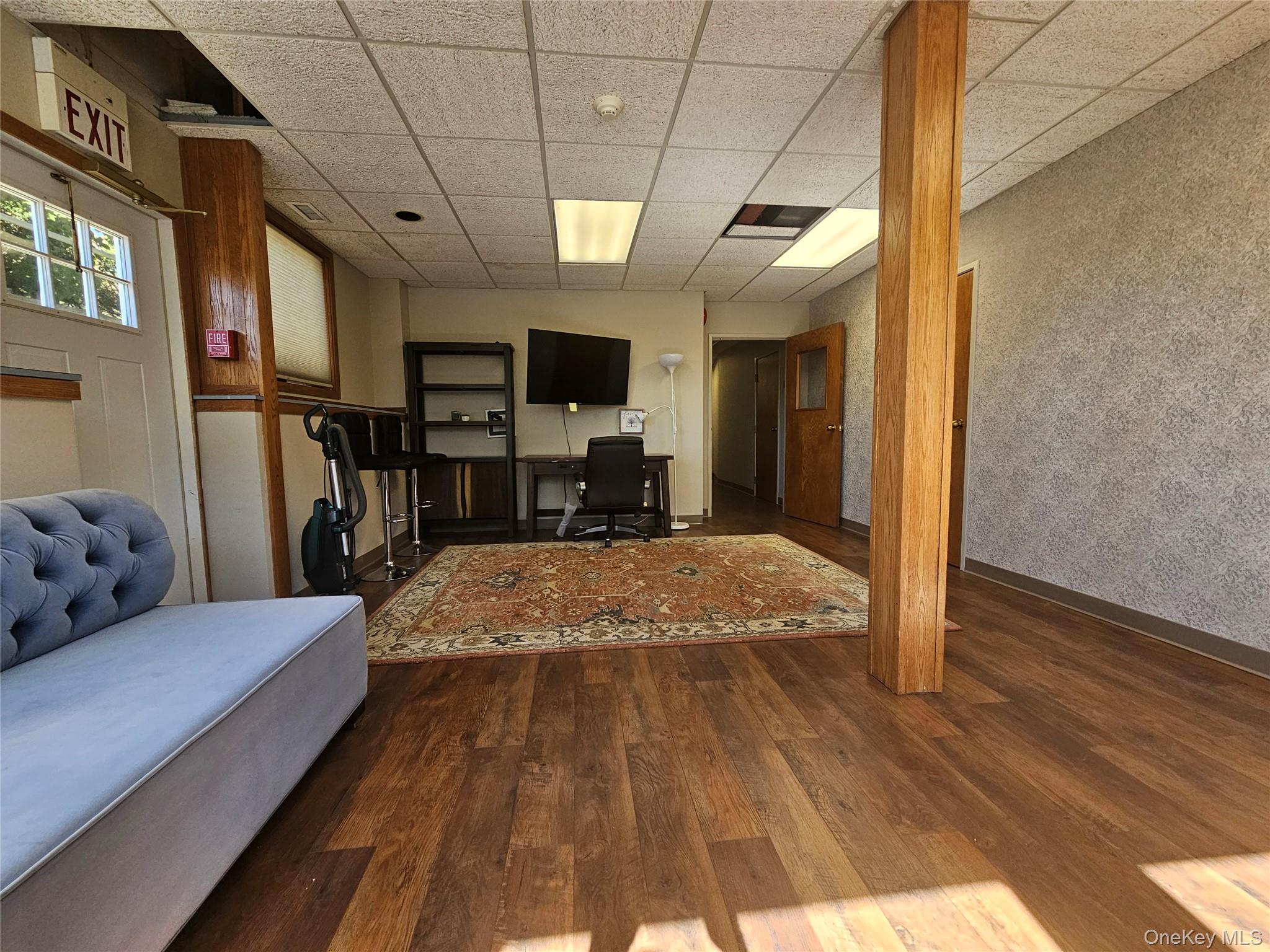 45 Ronald Reagan Boulevard Property Photo 14