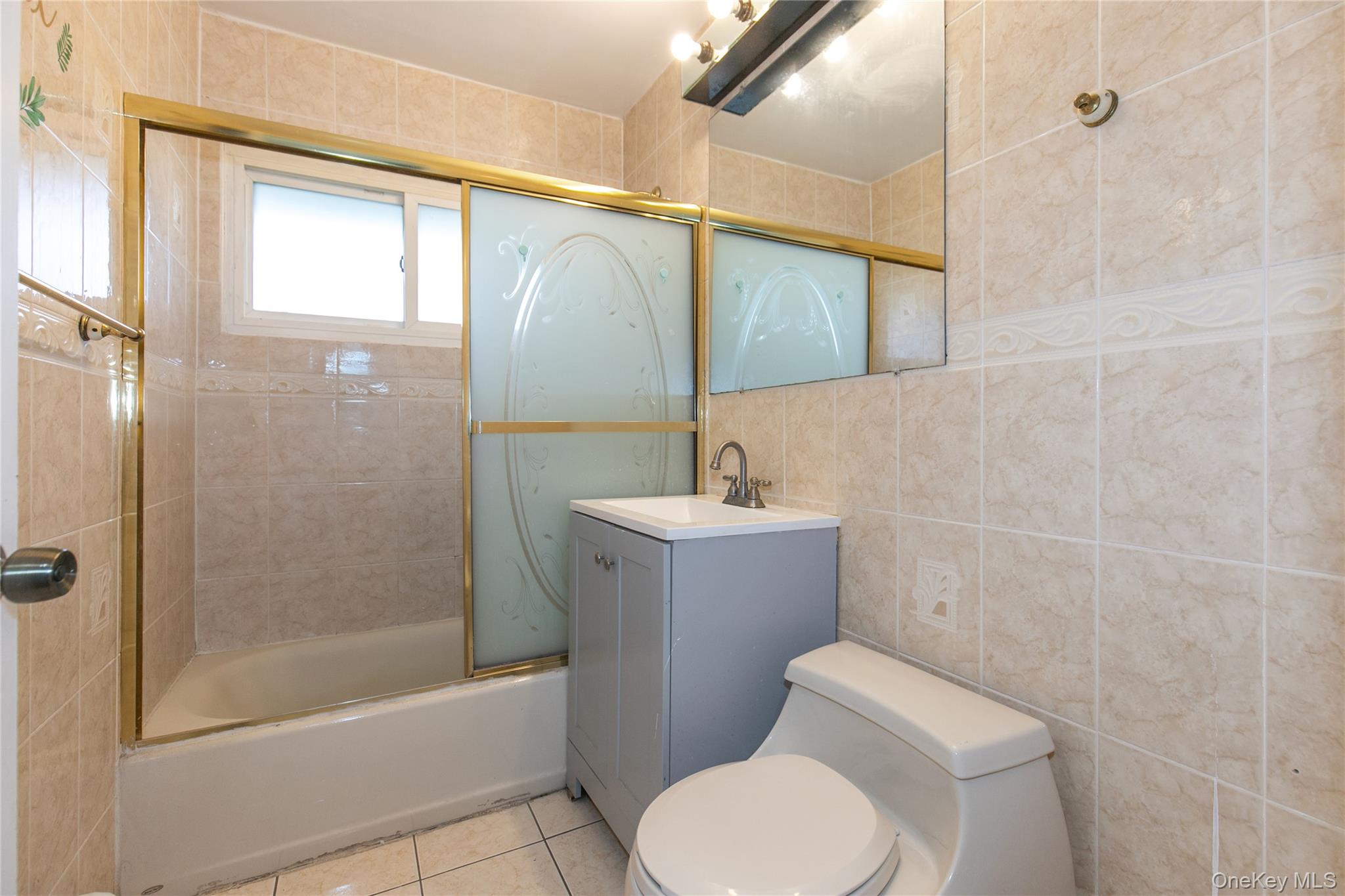 28 Apollo Lane Property Photo 14