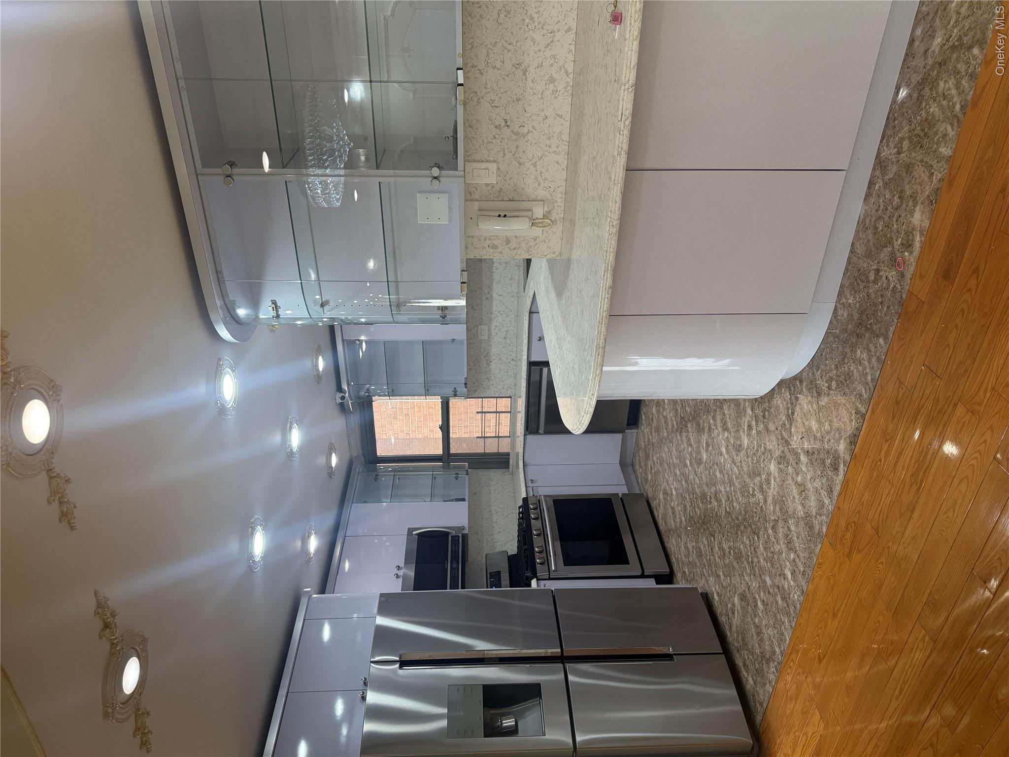 61-20 Grand Central Parkway Bb706 Property Photo 1