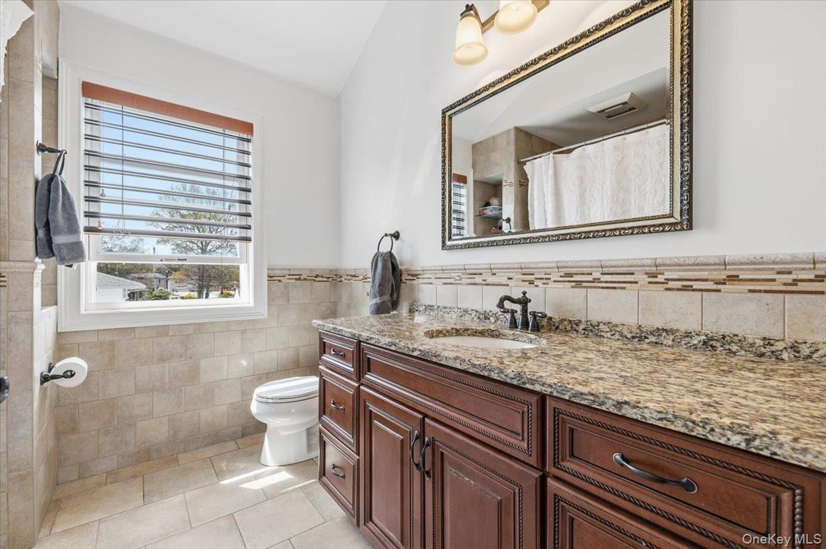 111 Charles Street B Property Photo 32