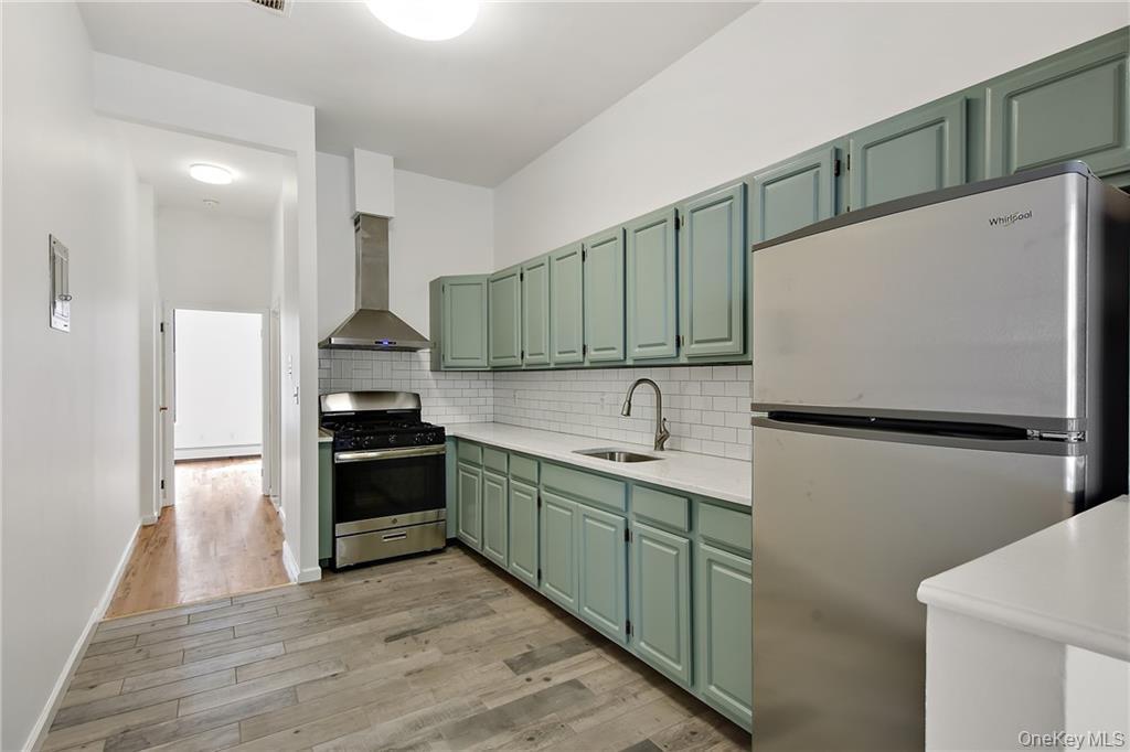 352 E 116th Street Property Photo 18