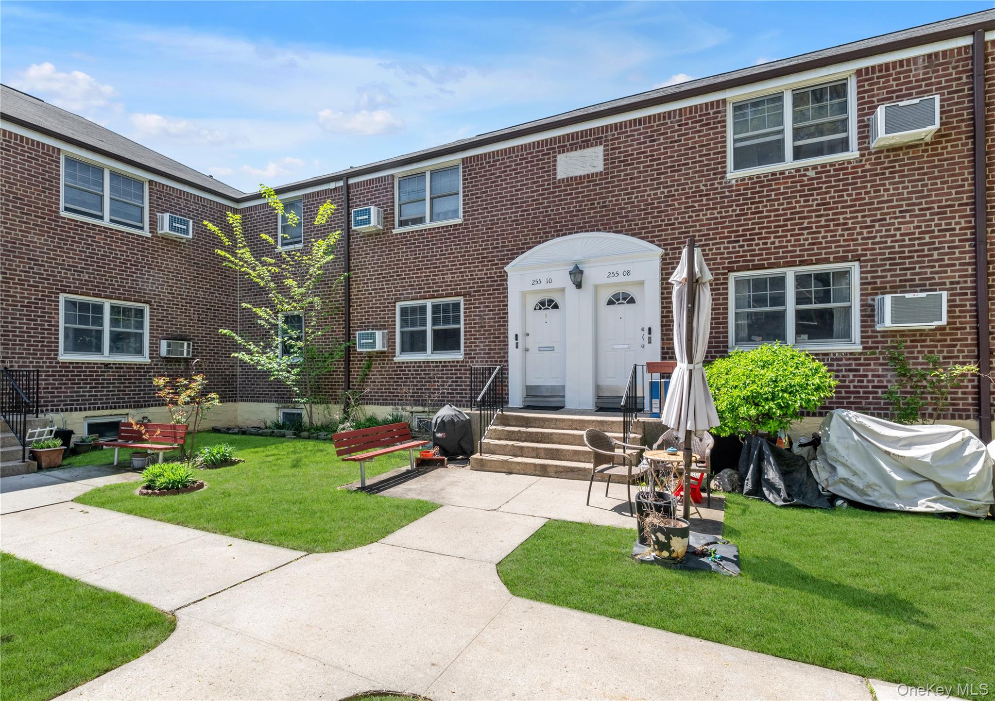 255-10 61st Avenue #3-907 Property Photo 1