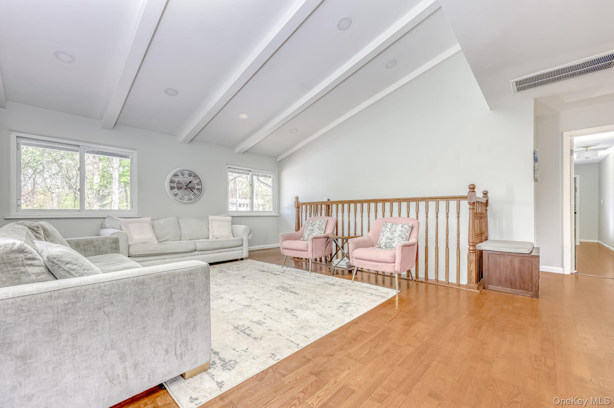13 Gladwyne Court Property Photo 4