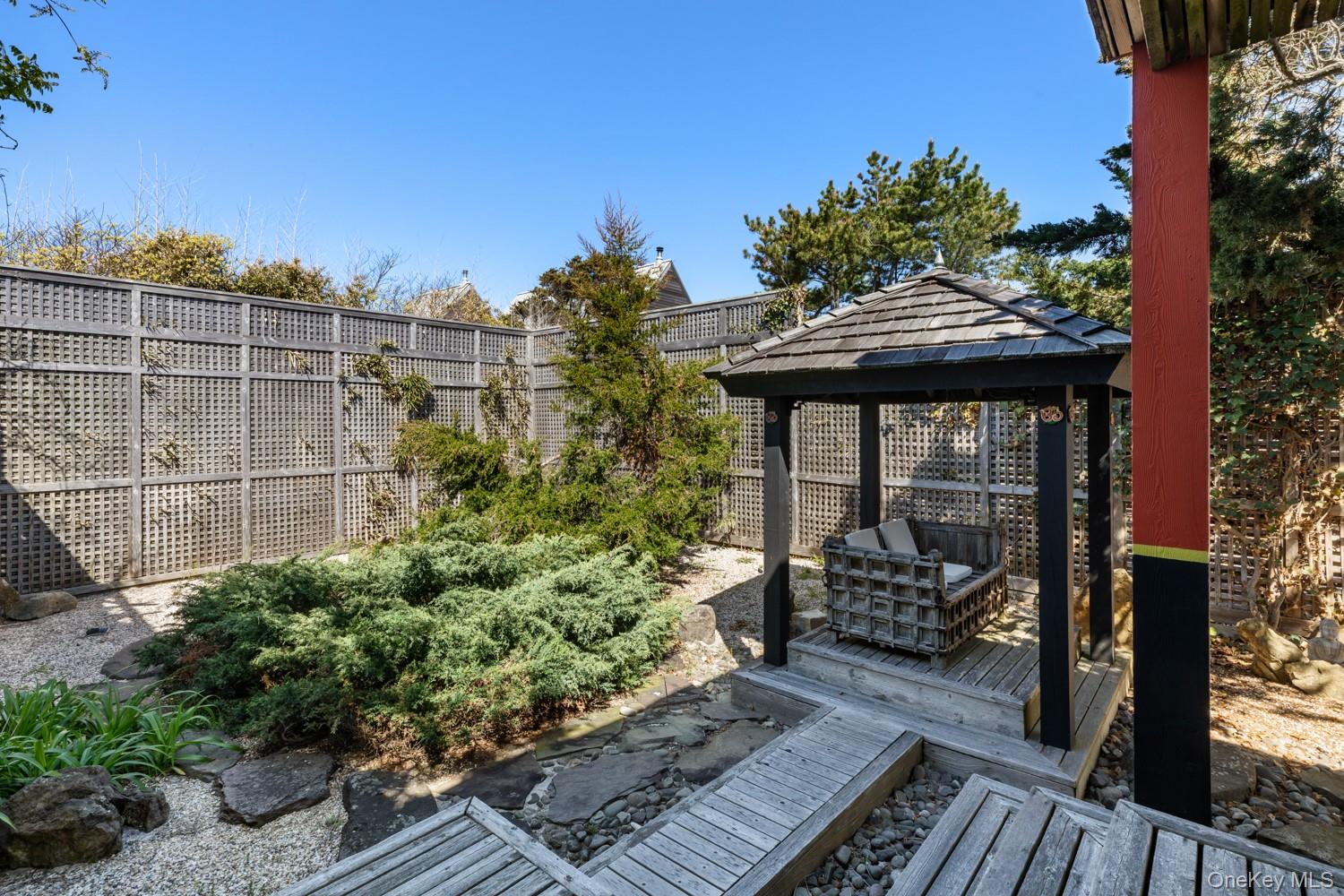 1 Steels Walk Property Photo 37
