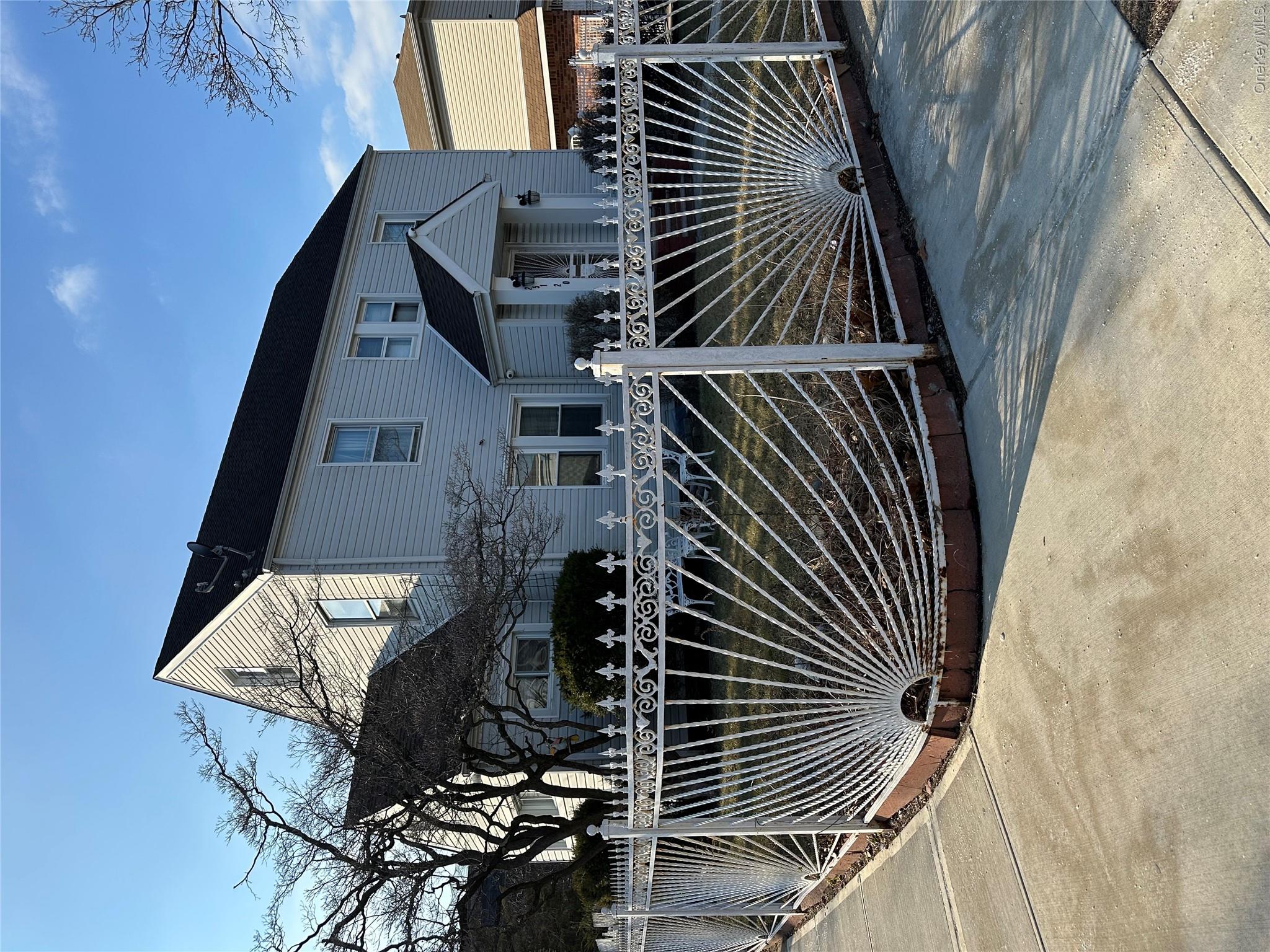 251-20 Memphis Avenue Property Photo 2