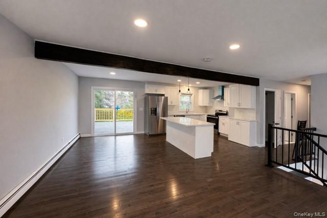 7 Jonathan Drive Property Photo 12
