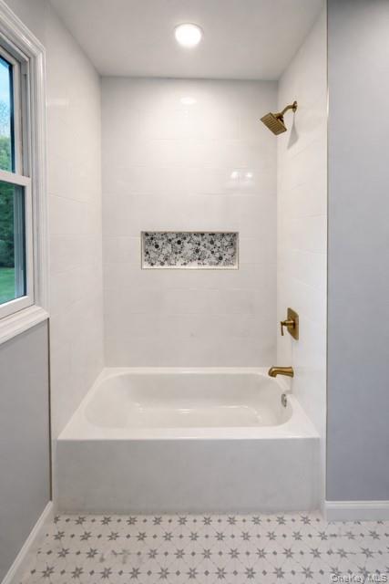 7 Jonathan Drive Property Photo 16