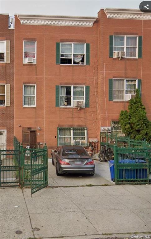 436 E 141st Street Property Photo 1