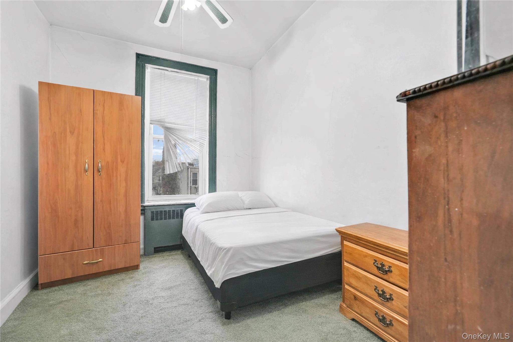 224 E 55th Street Property Photo 19
