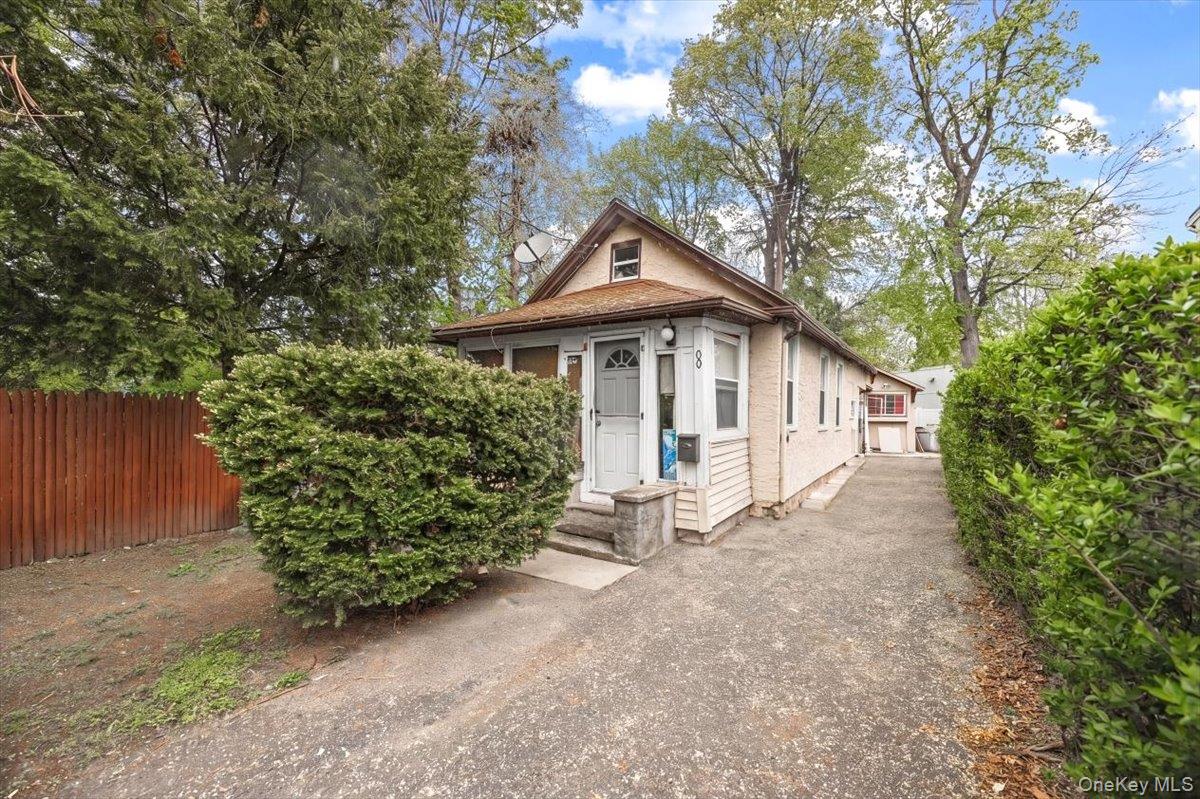 8 Geyser Place Property Photo 1