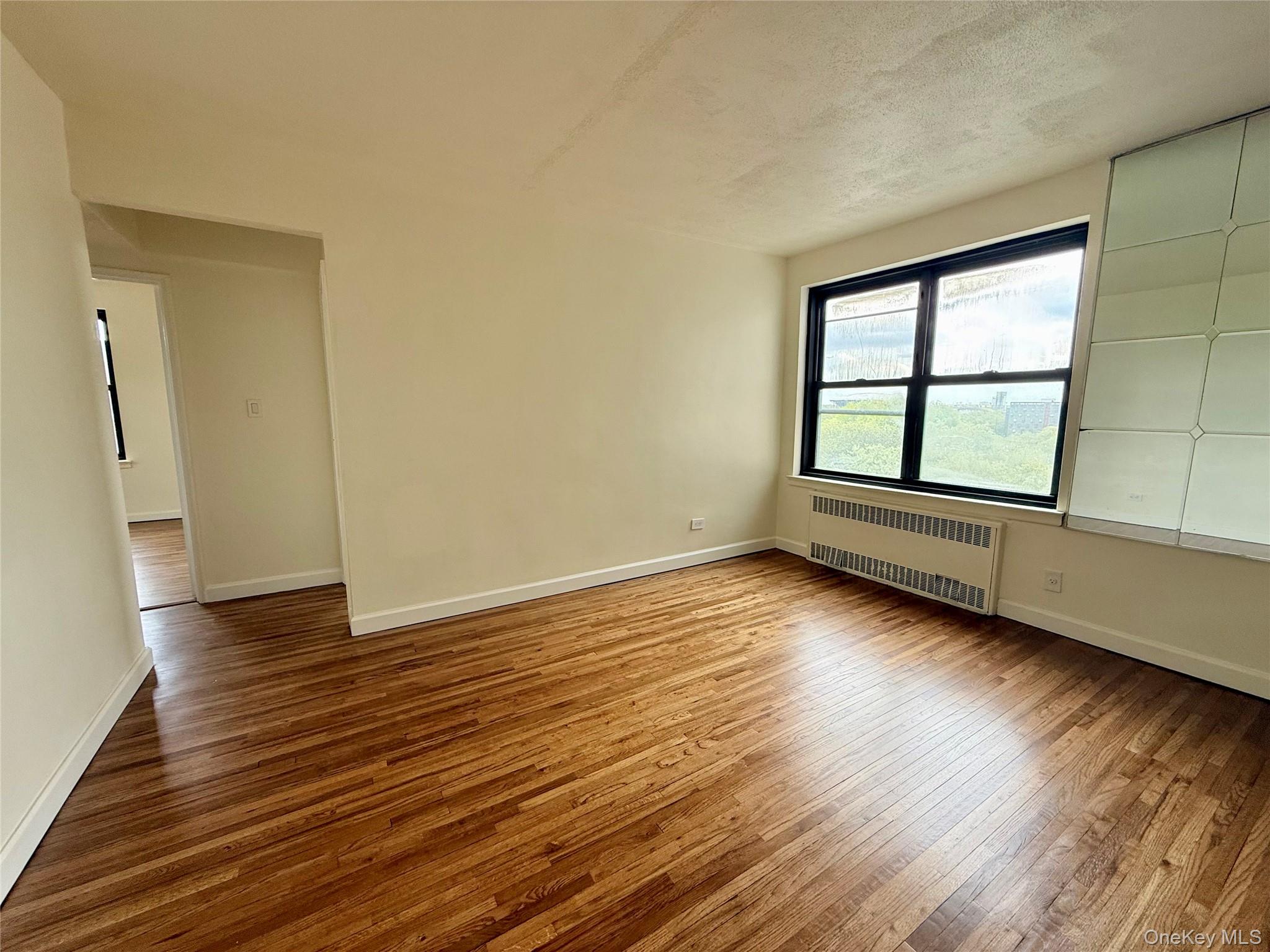 112-25 34th Avenue 6h Property Photo 6
