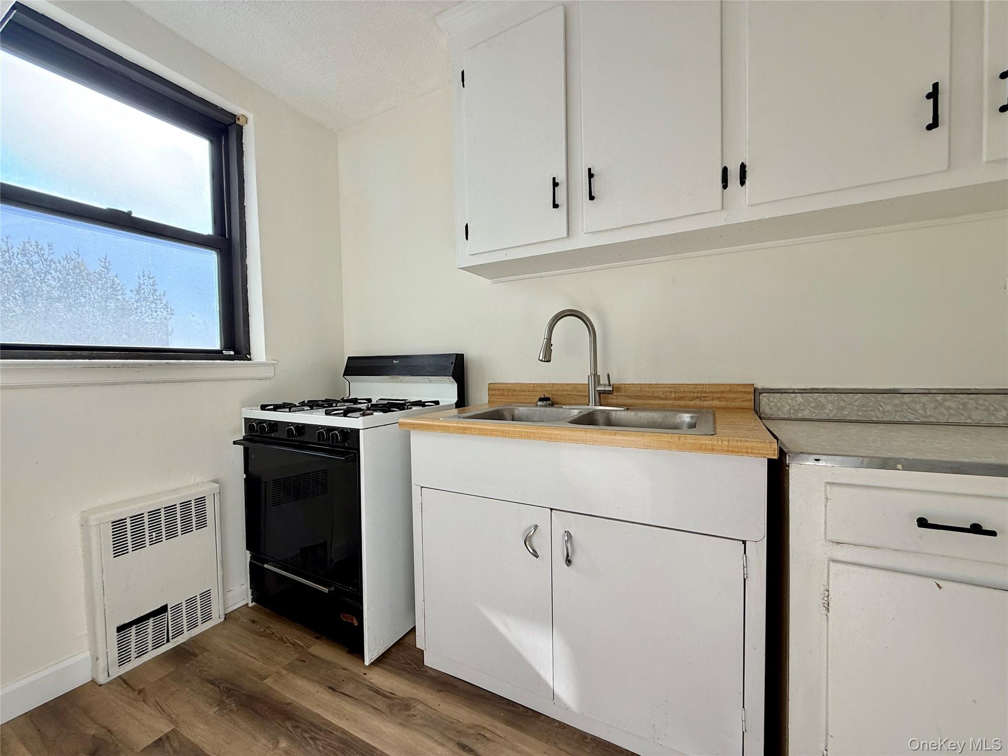 112-25 34th Avenue 6h Property Photo 16
