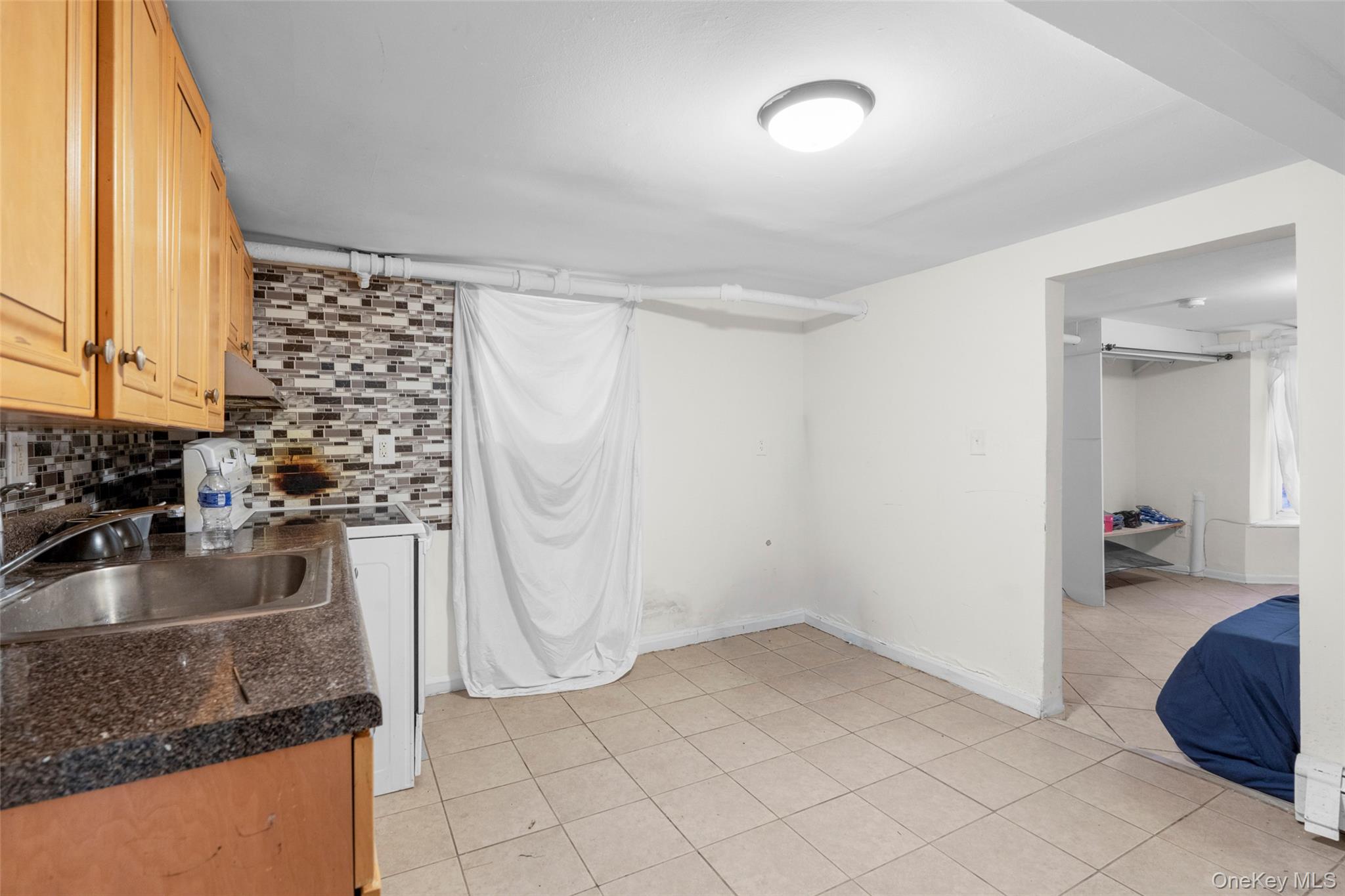 110 Beech Street Property Photo 10