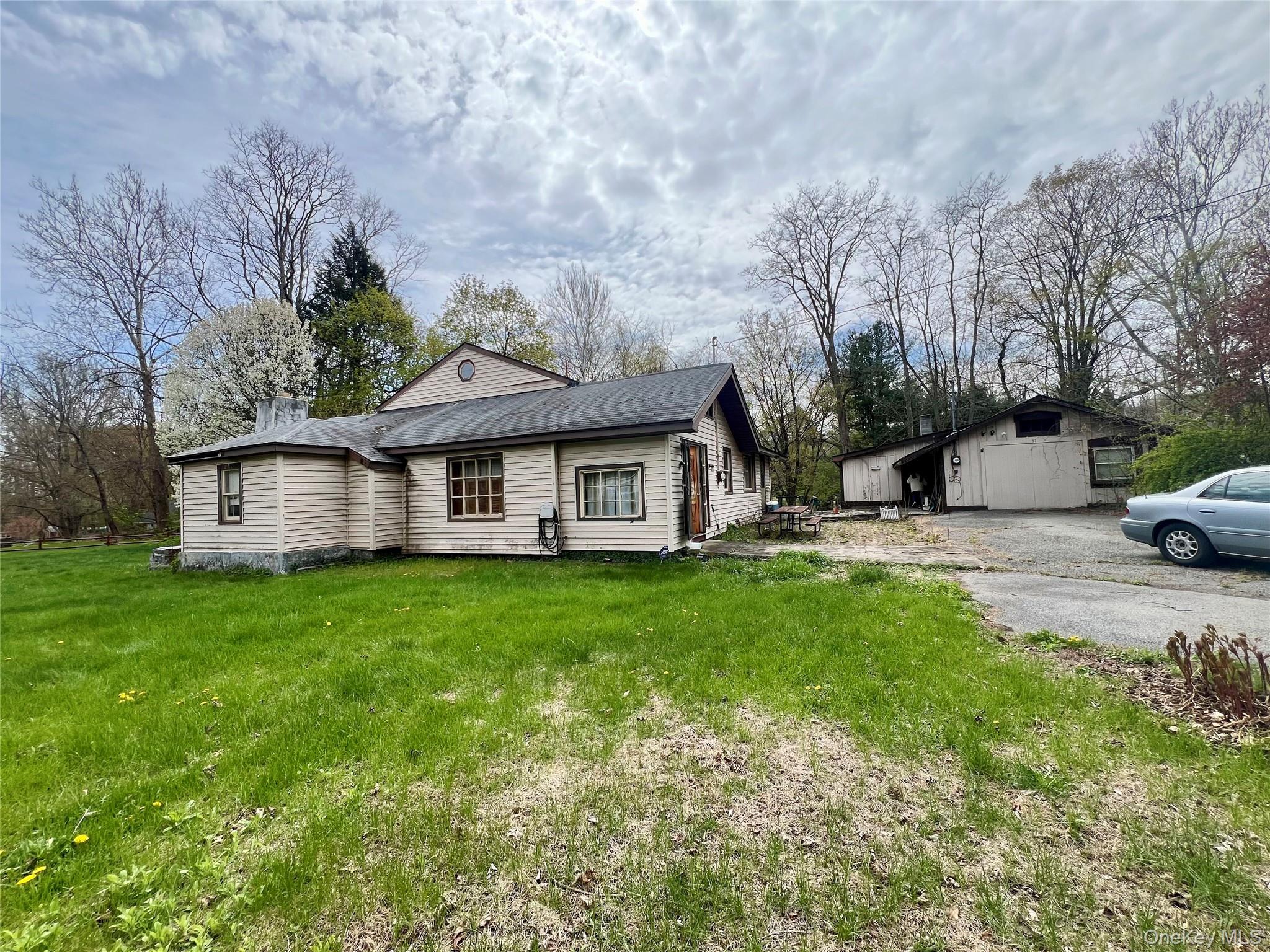 37 Glen Avenue Property Photo 1