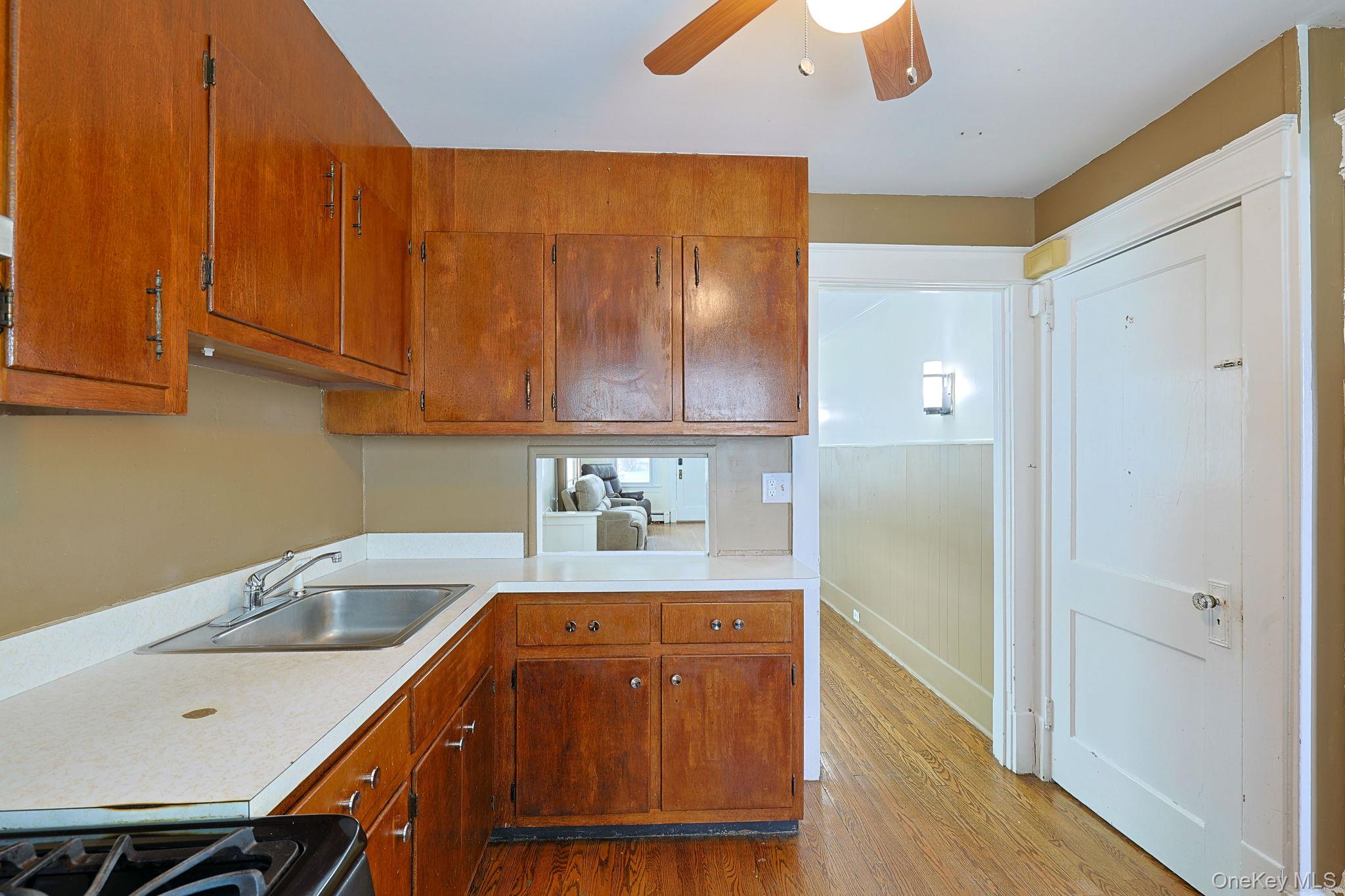 48 Thompson Street Property Photo 20