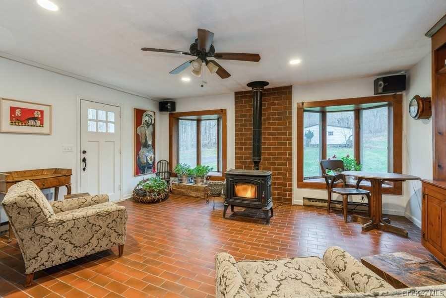1141 Beekman Road Property Photo 10