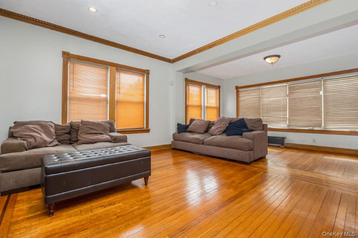 74 Holly Avenue Property Photo 3