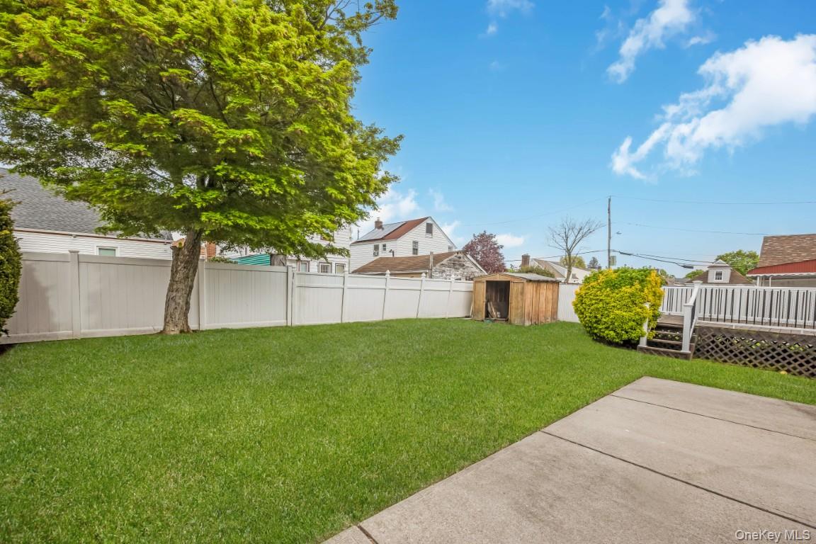 74 Holly Avenue Property Photo 21