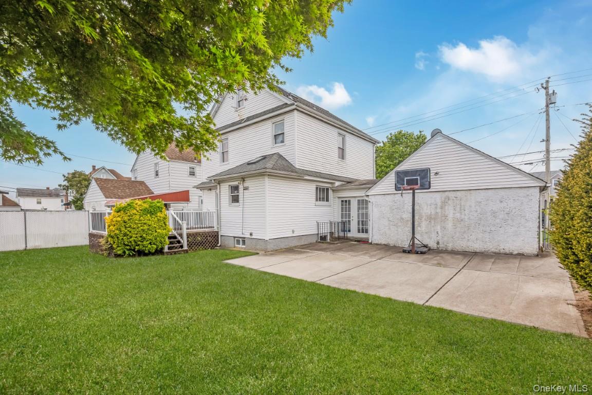 74 Holly Avenue Property Photo 22