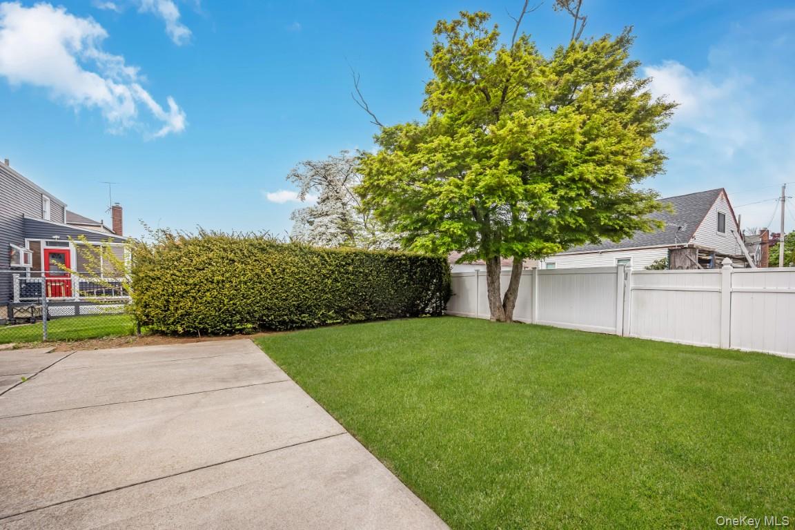 74 Holly Avenue Property Photo 25