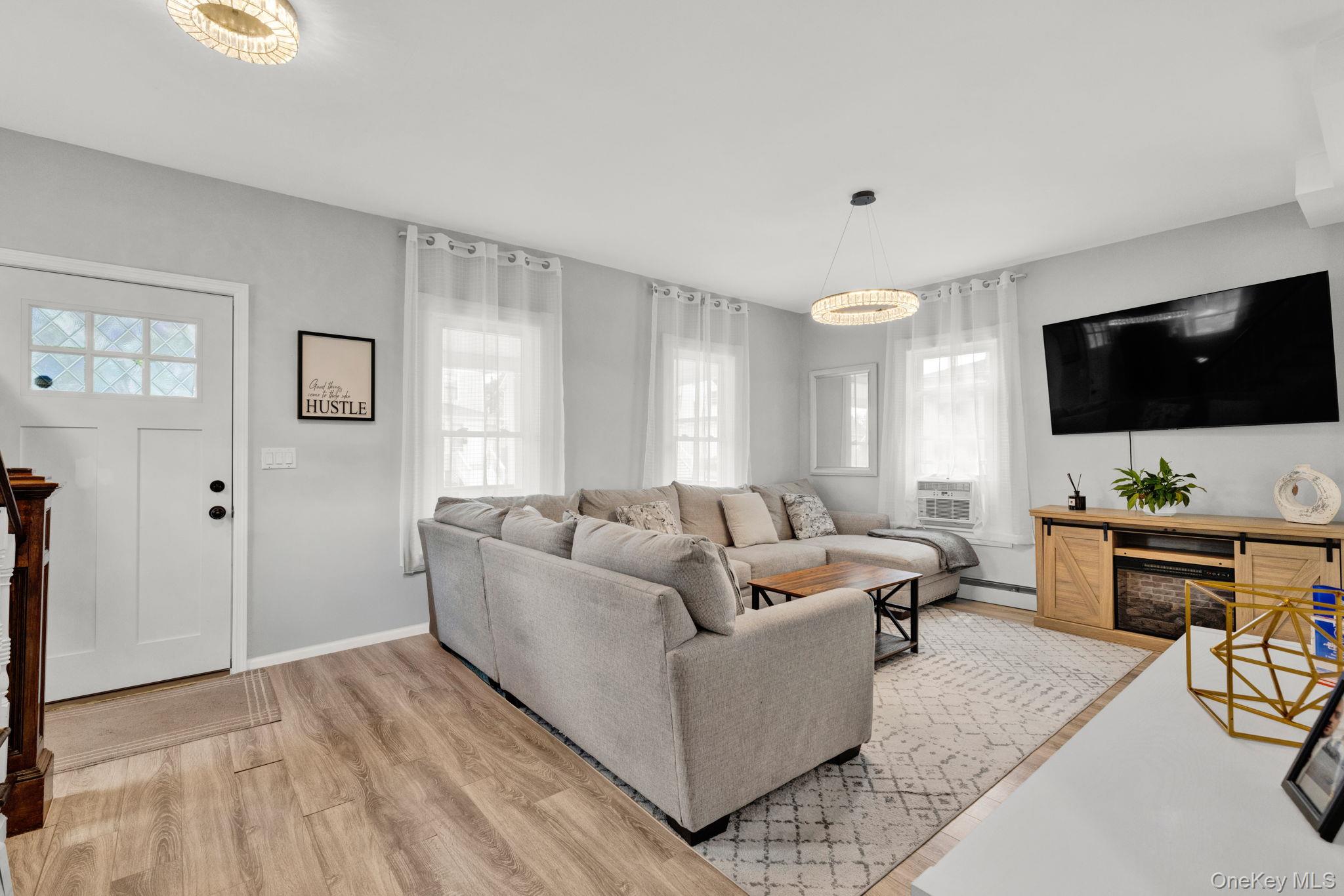9 Chestnut Street Property Photo 5