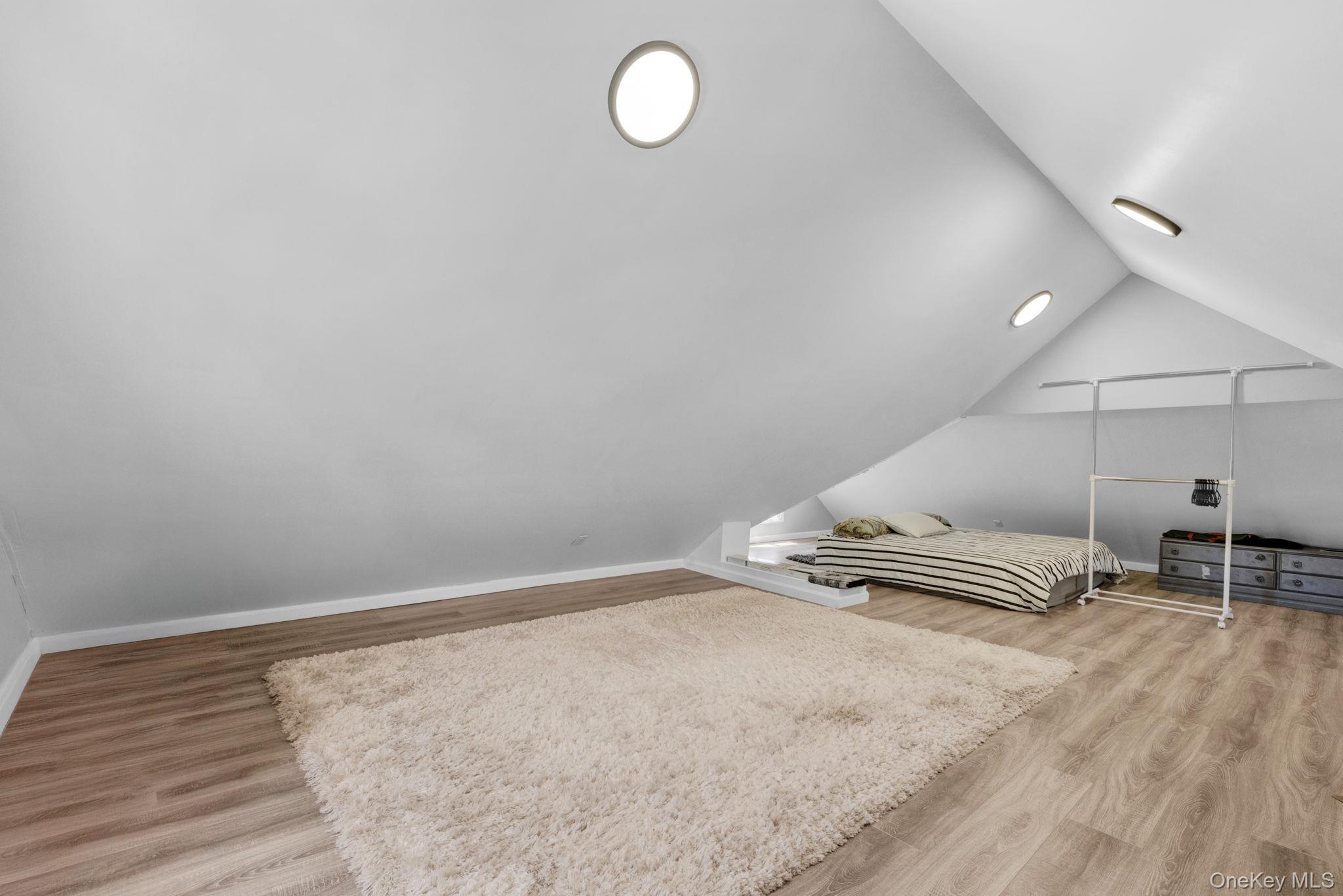 9 Chestnut Street Property Photo 17