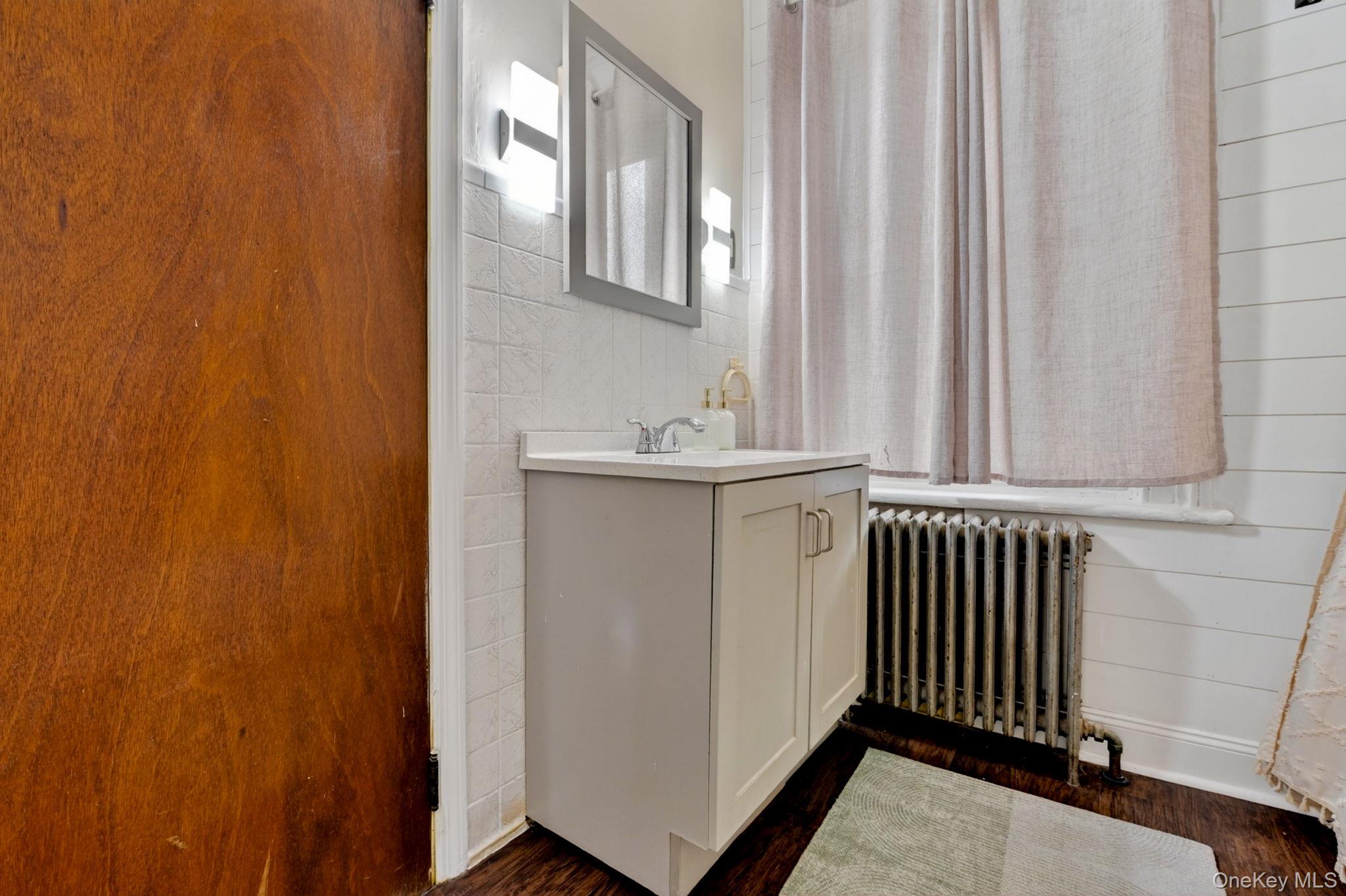 140 Hunter Street Property Photo 11