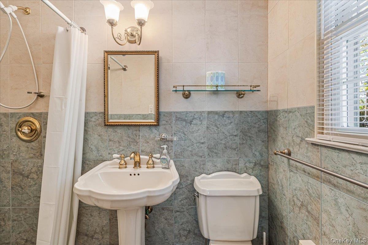 80 Russell Road Property Photo 16