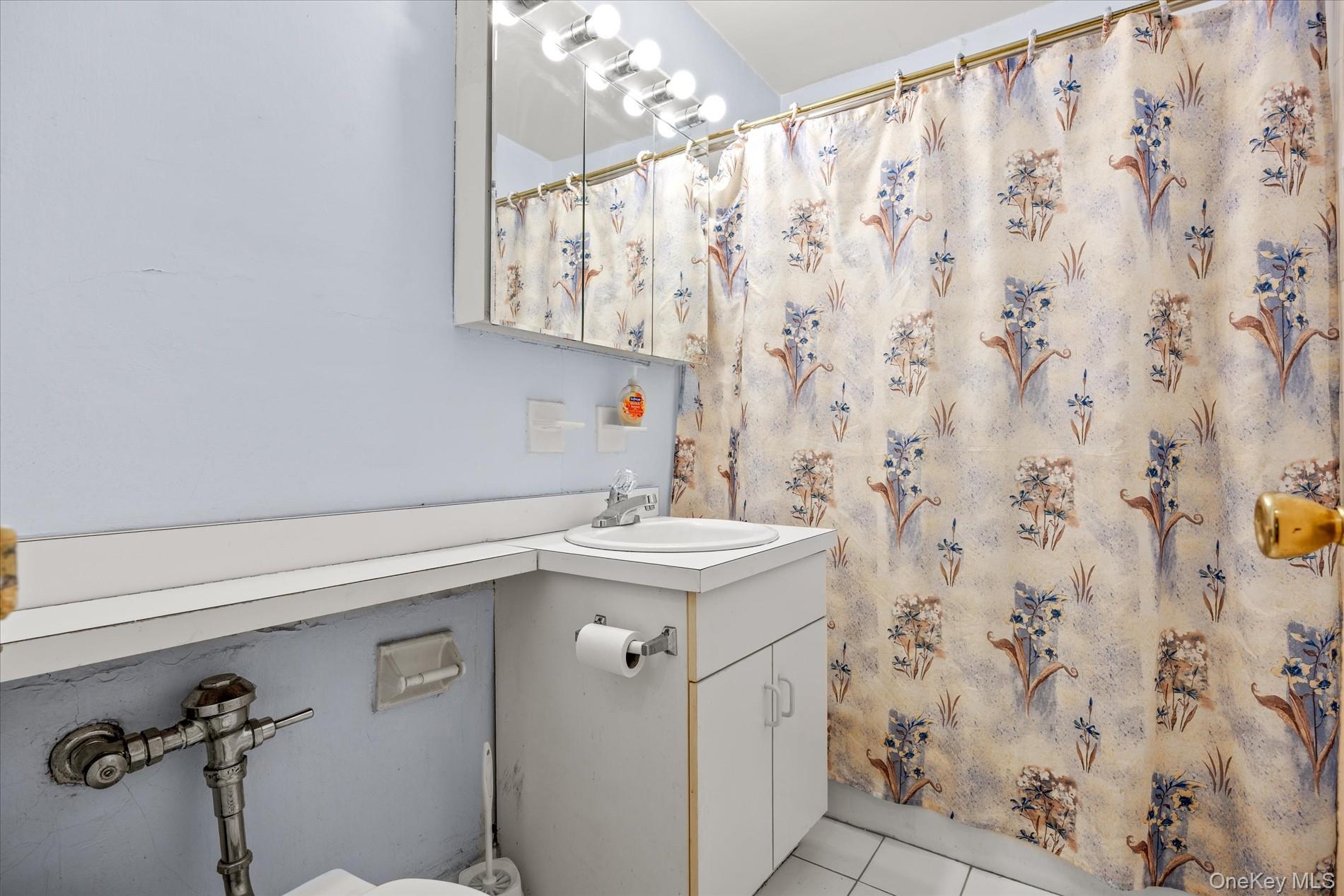 84-29 155th Avenue 2b Property Photo 11