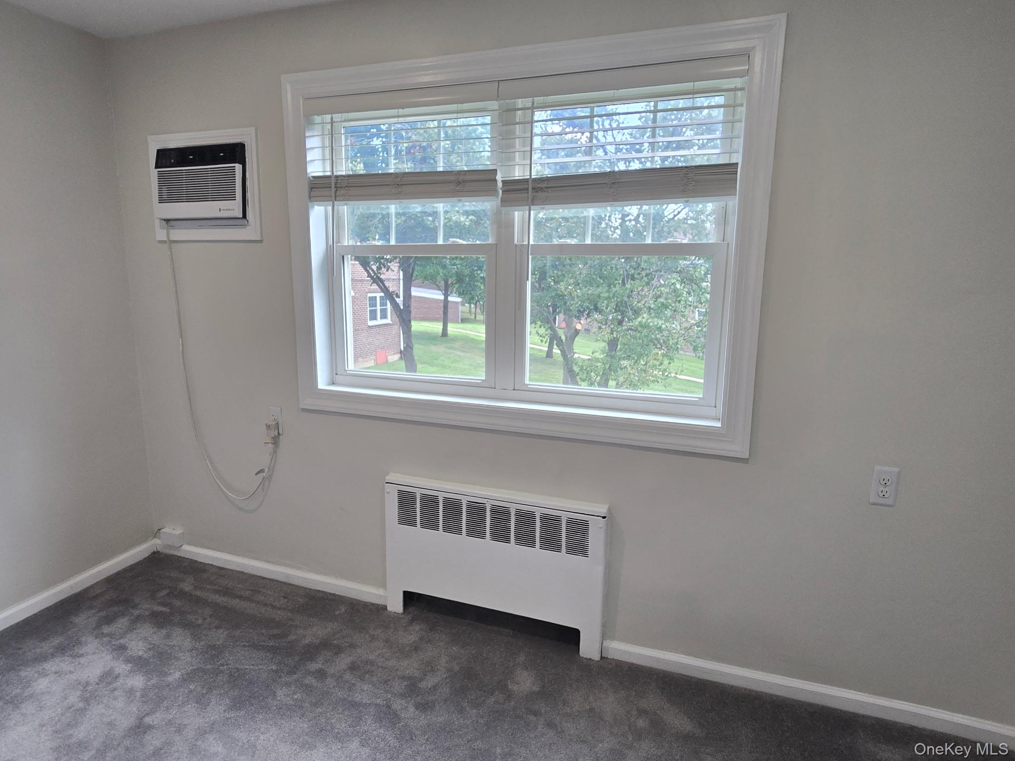 224-14 Kingsbury Avenue B Property Photo 13