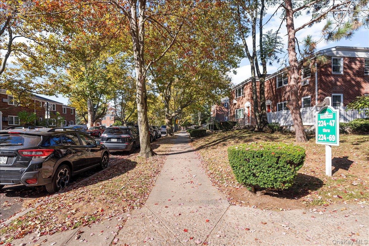 224-14 Kingsbury Avenue B Property Photo 22