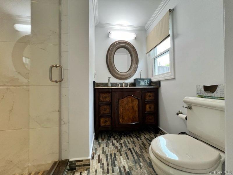 16 Crescent Walk Property Photo 6