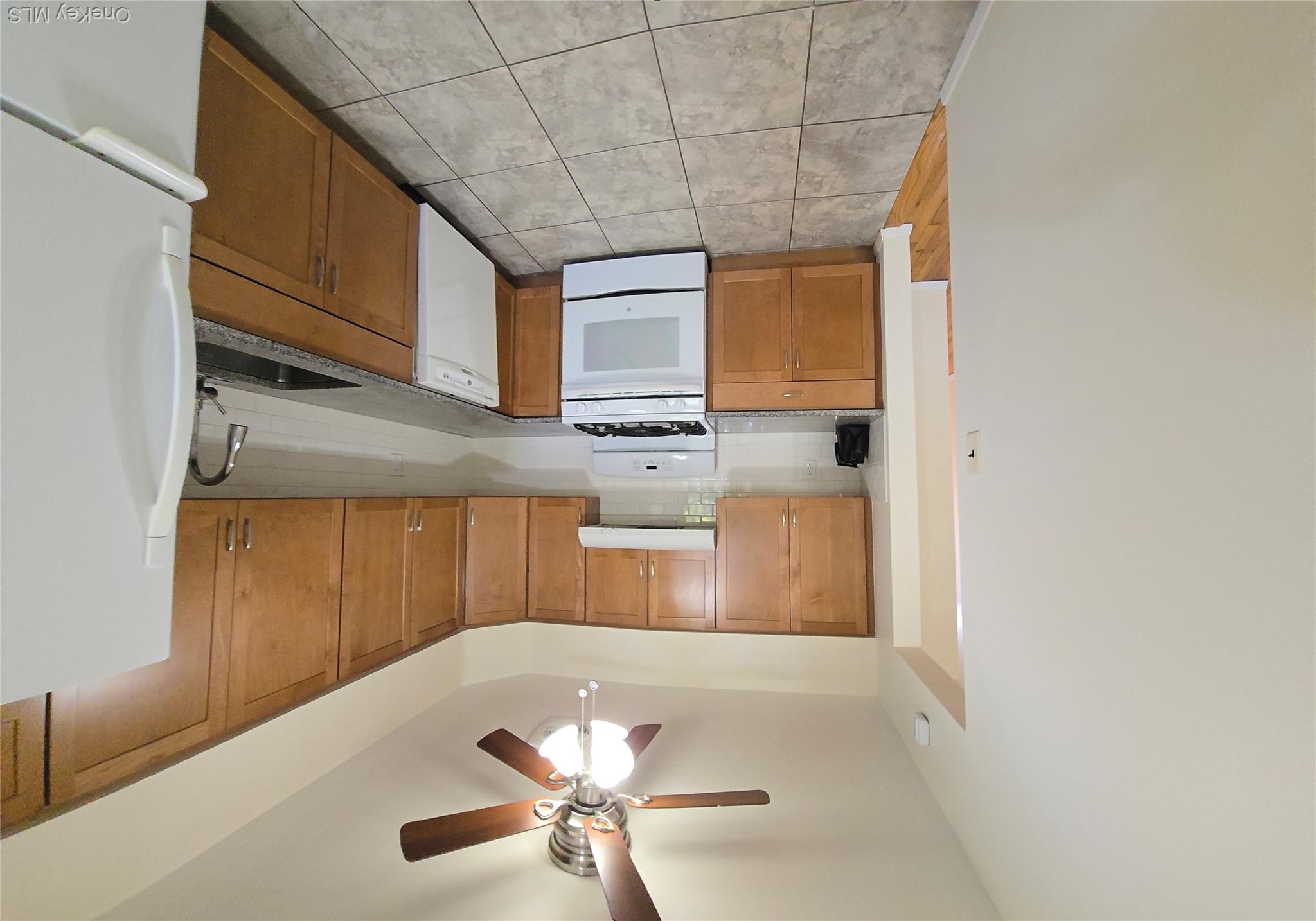 220-30 64th Avenue 3 Fl Property Photo 6