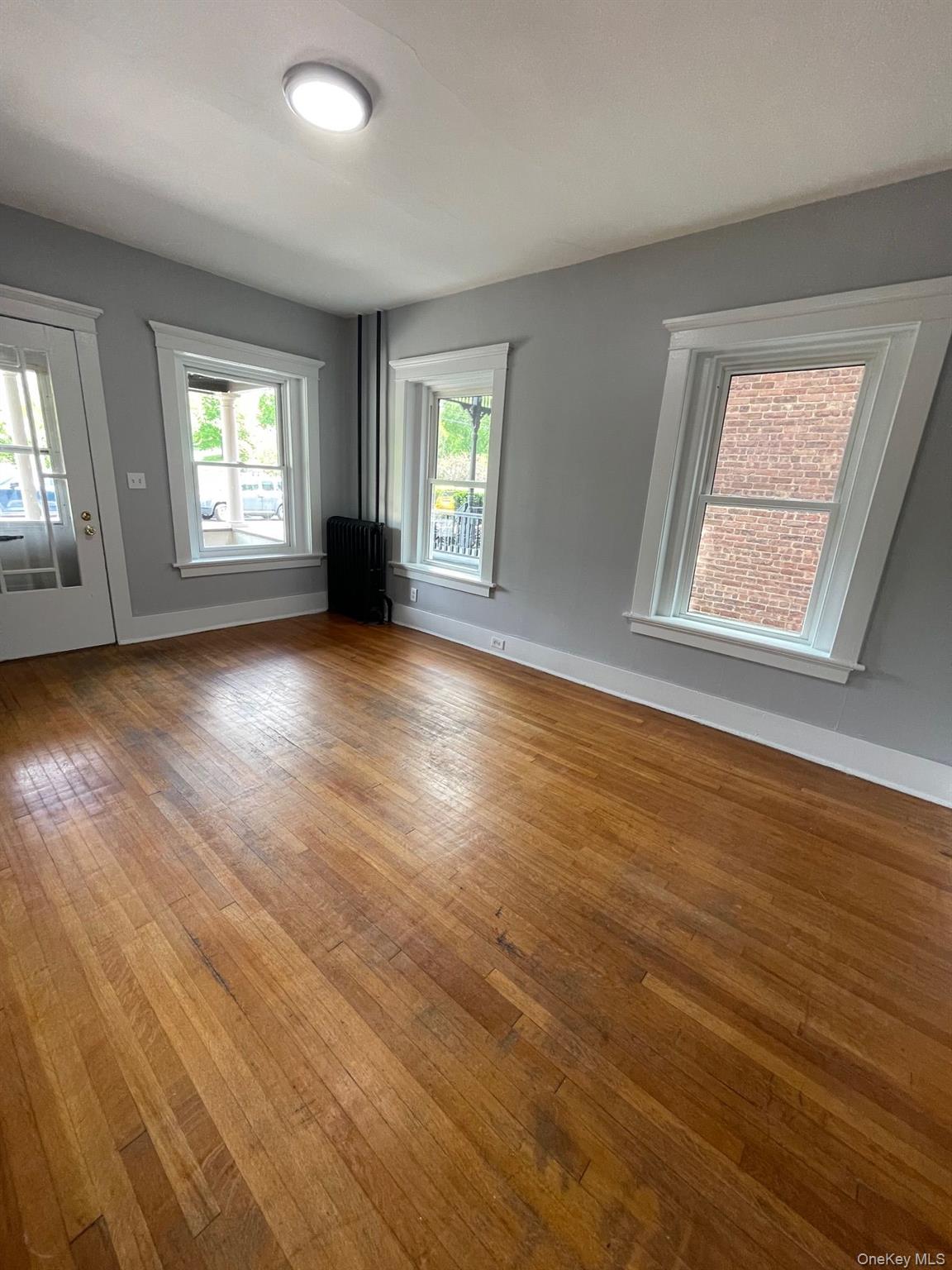 271 Third Street Property Photo 3