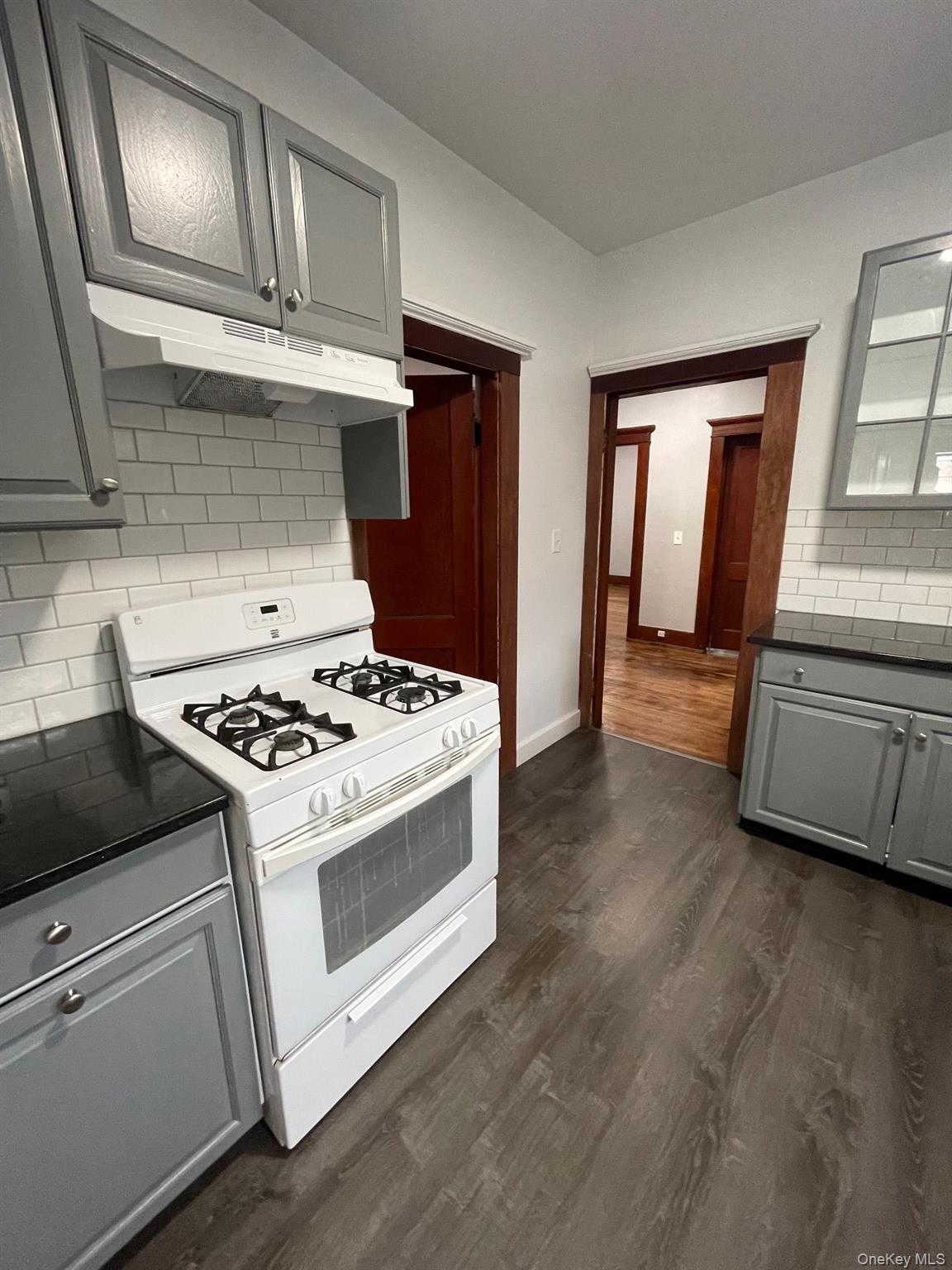 271 Third Street Property Photo 12