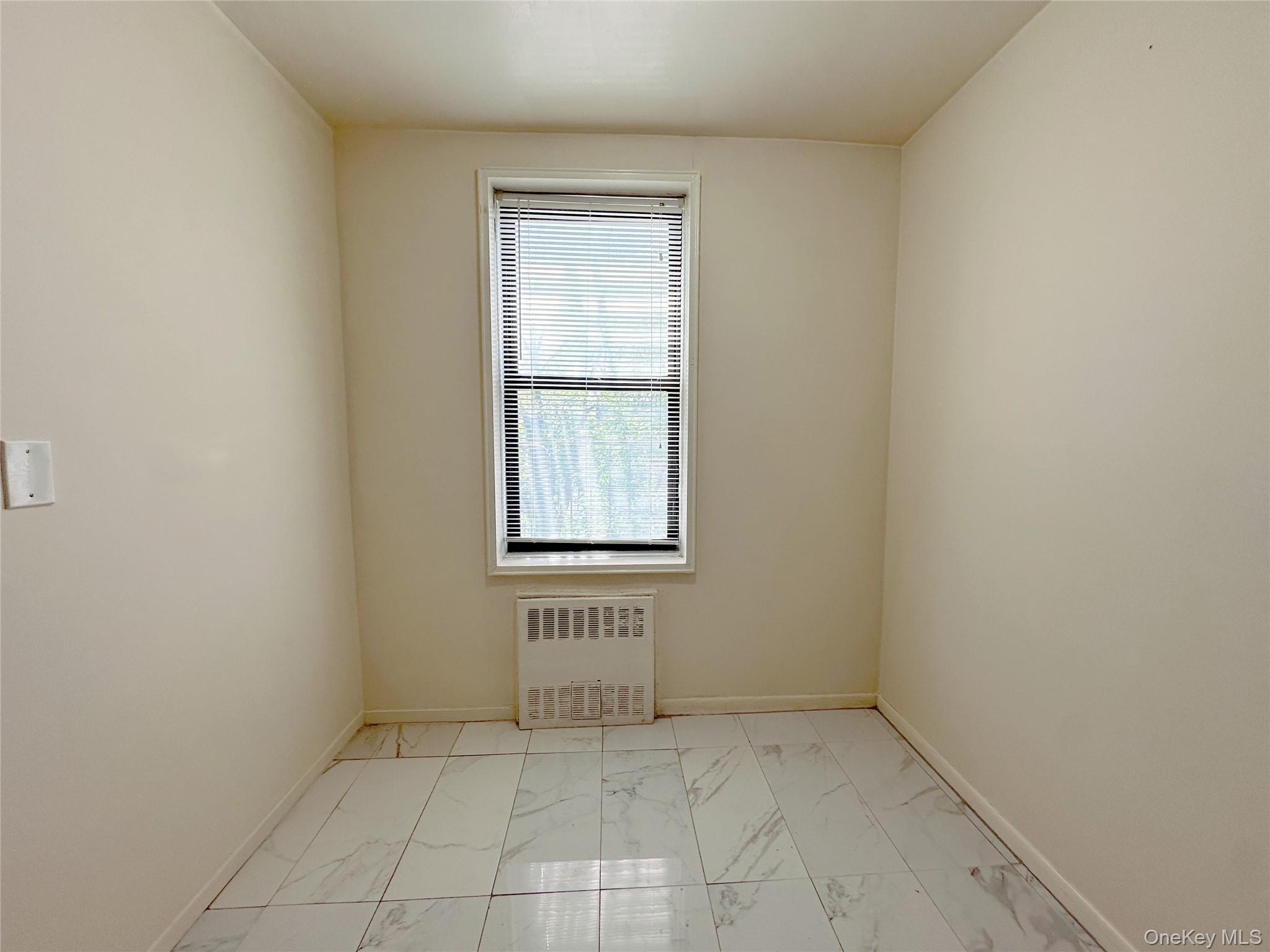 270 N Broadway 2hi Property Photo 9