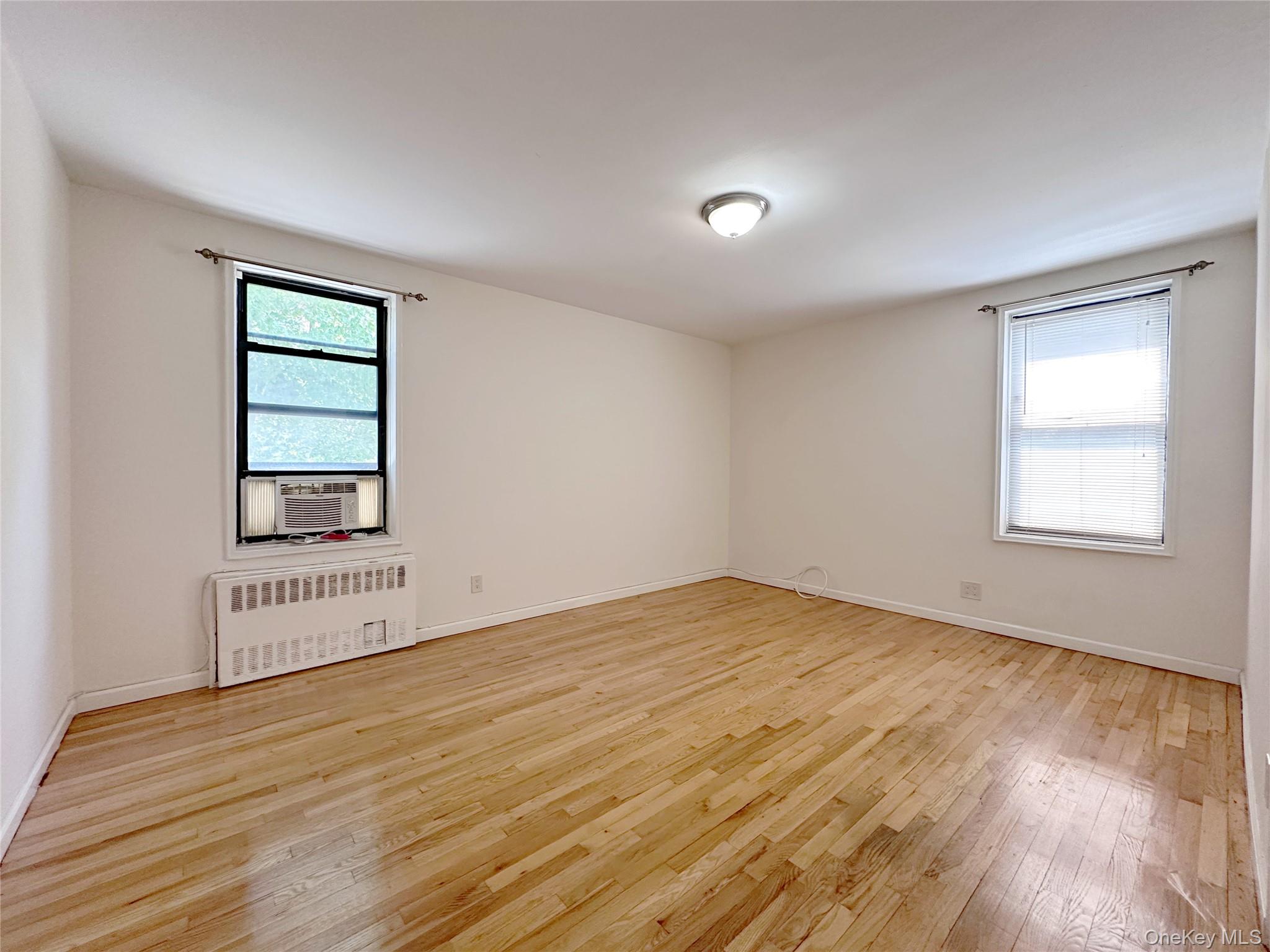 270 N Broadway 2hi Property Photo 19