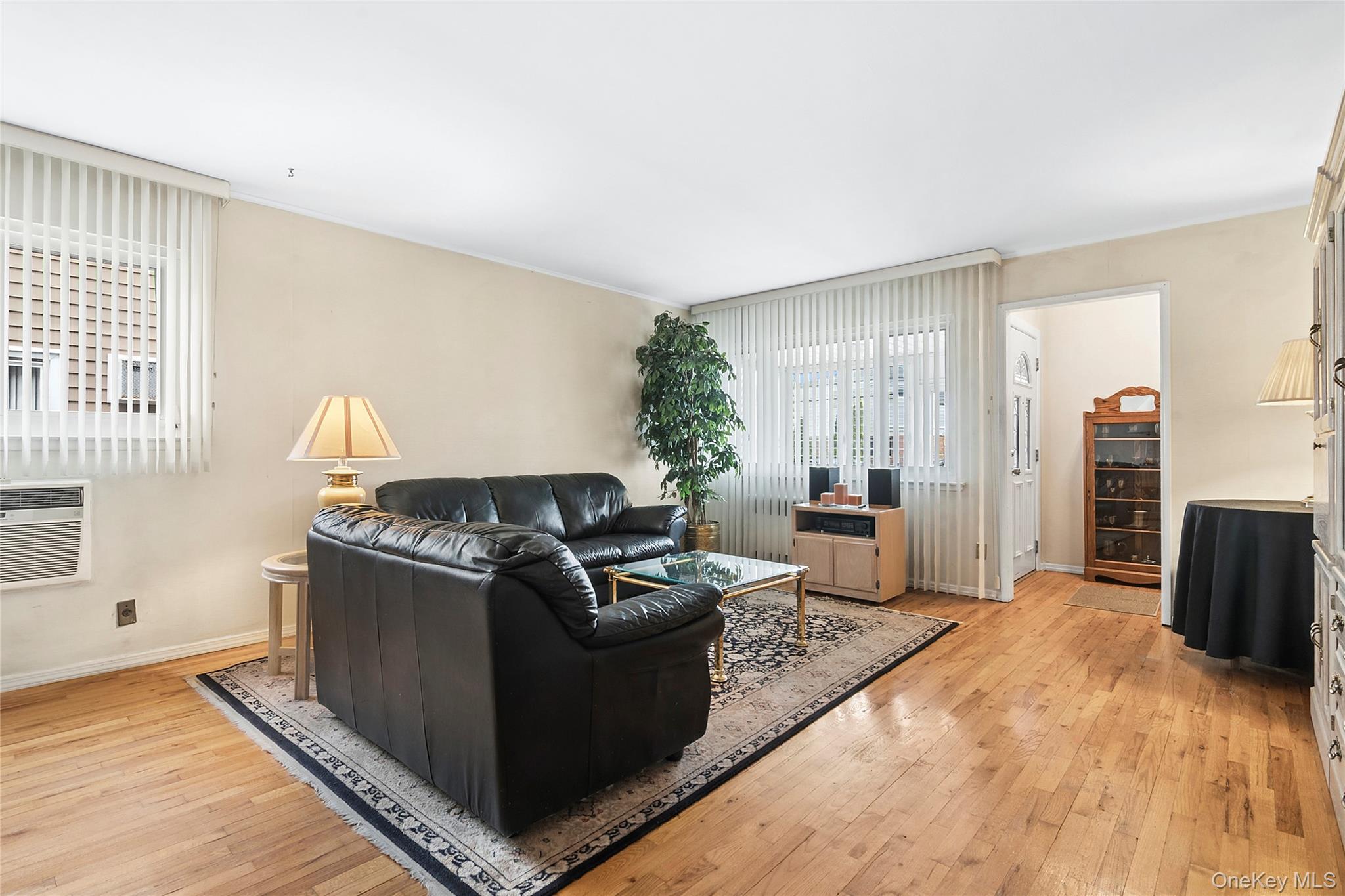 6422 136th Street Property Photo 4