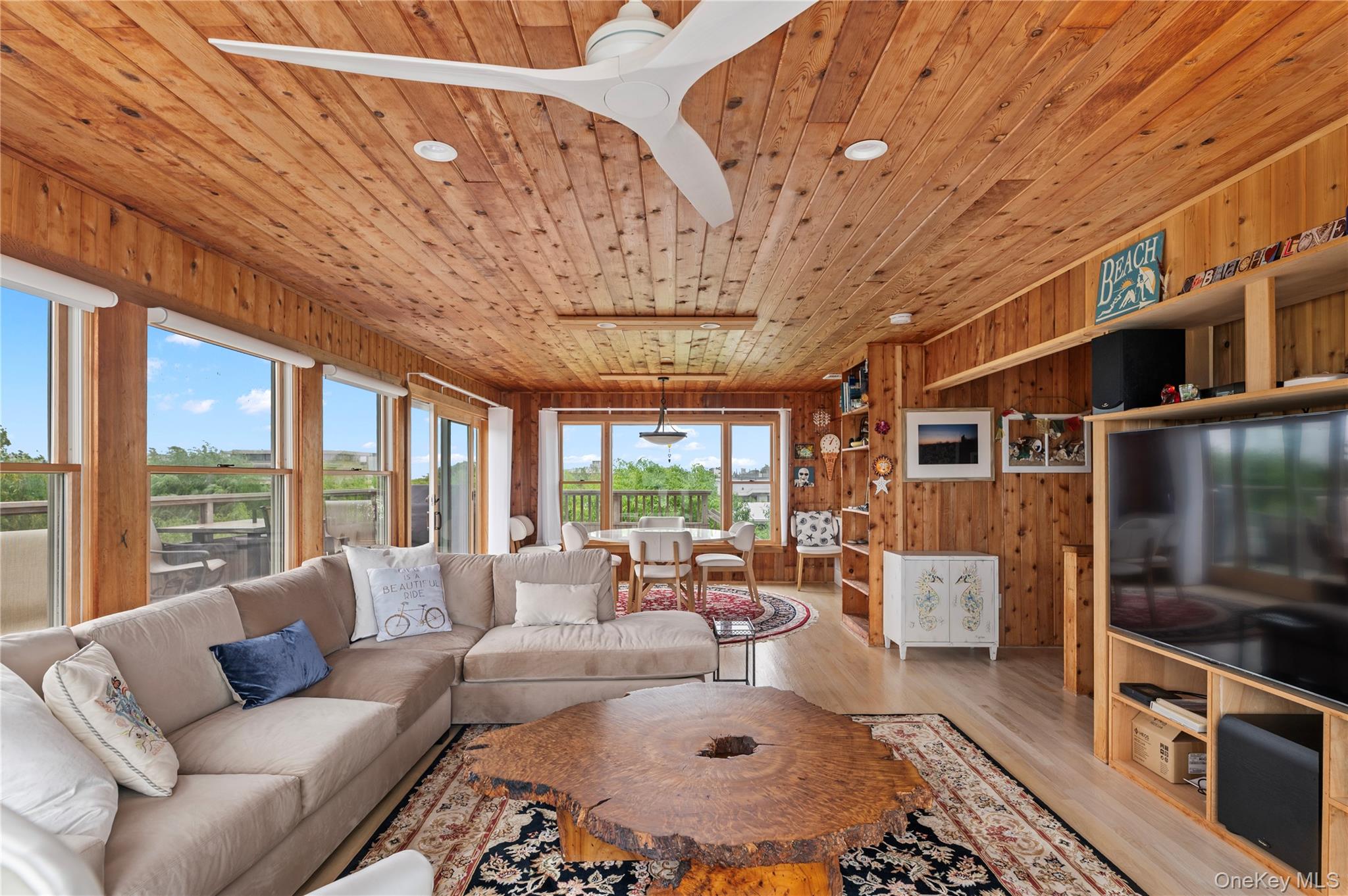 33 Schooner Property Photo 3