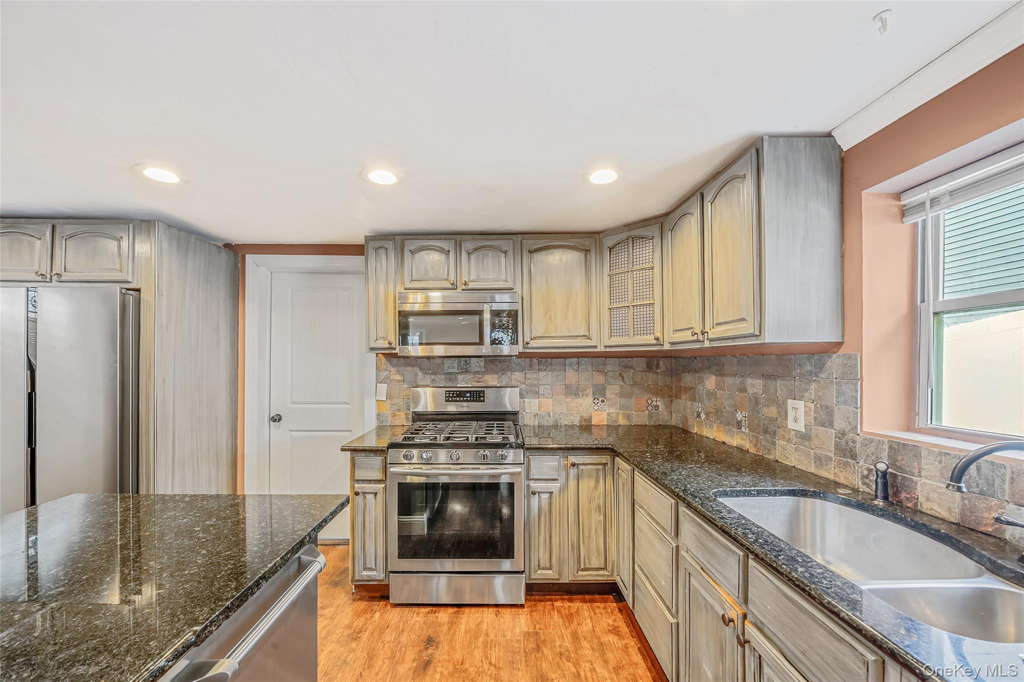 93 Maple Road Property Photo 12