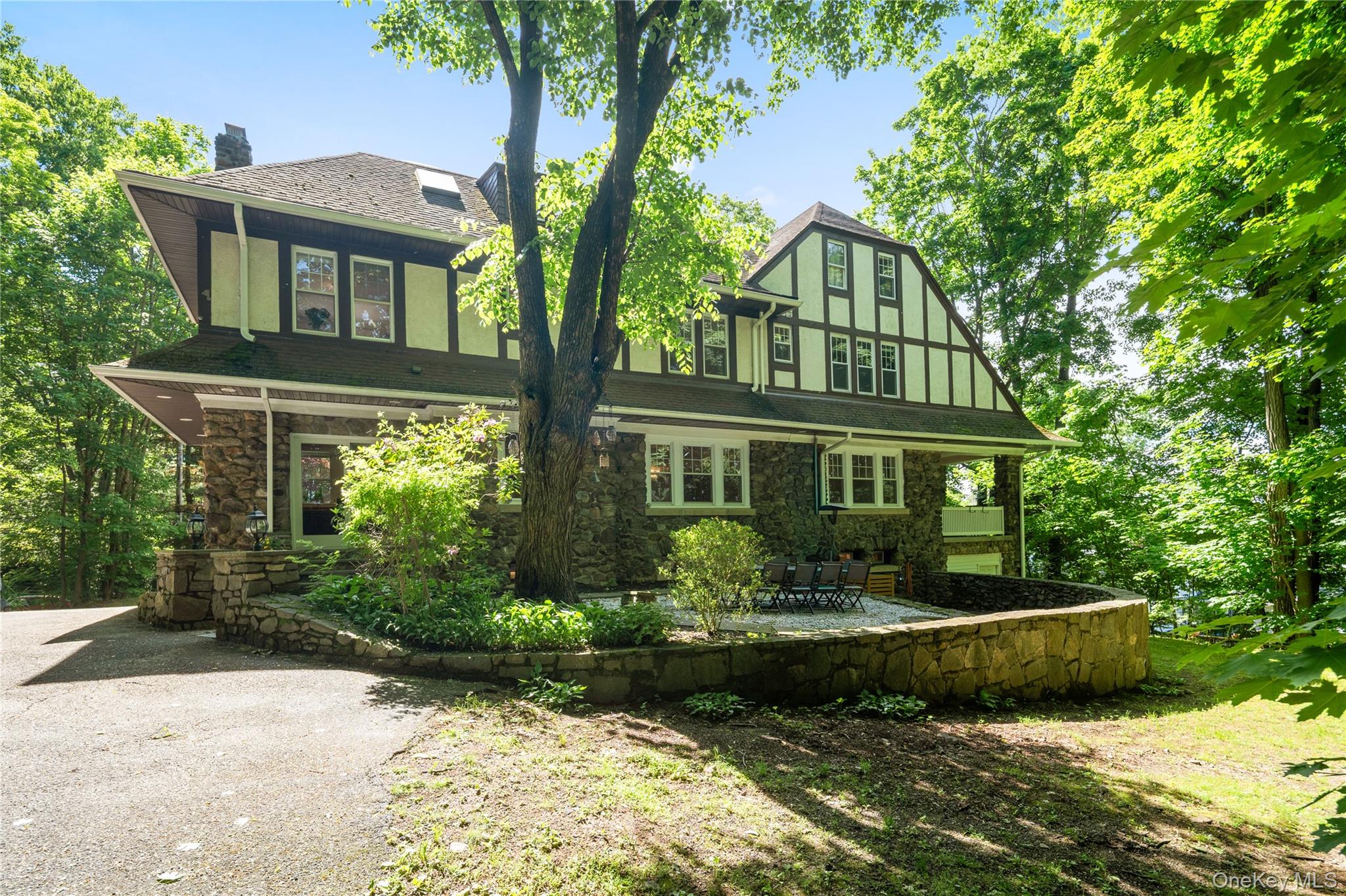 13 Chadwick Road Property Photo 40